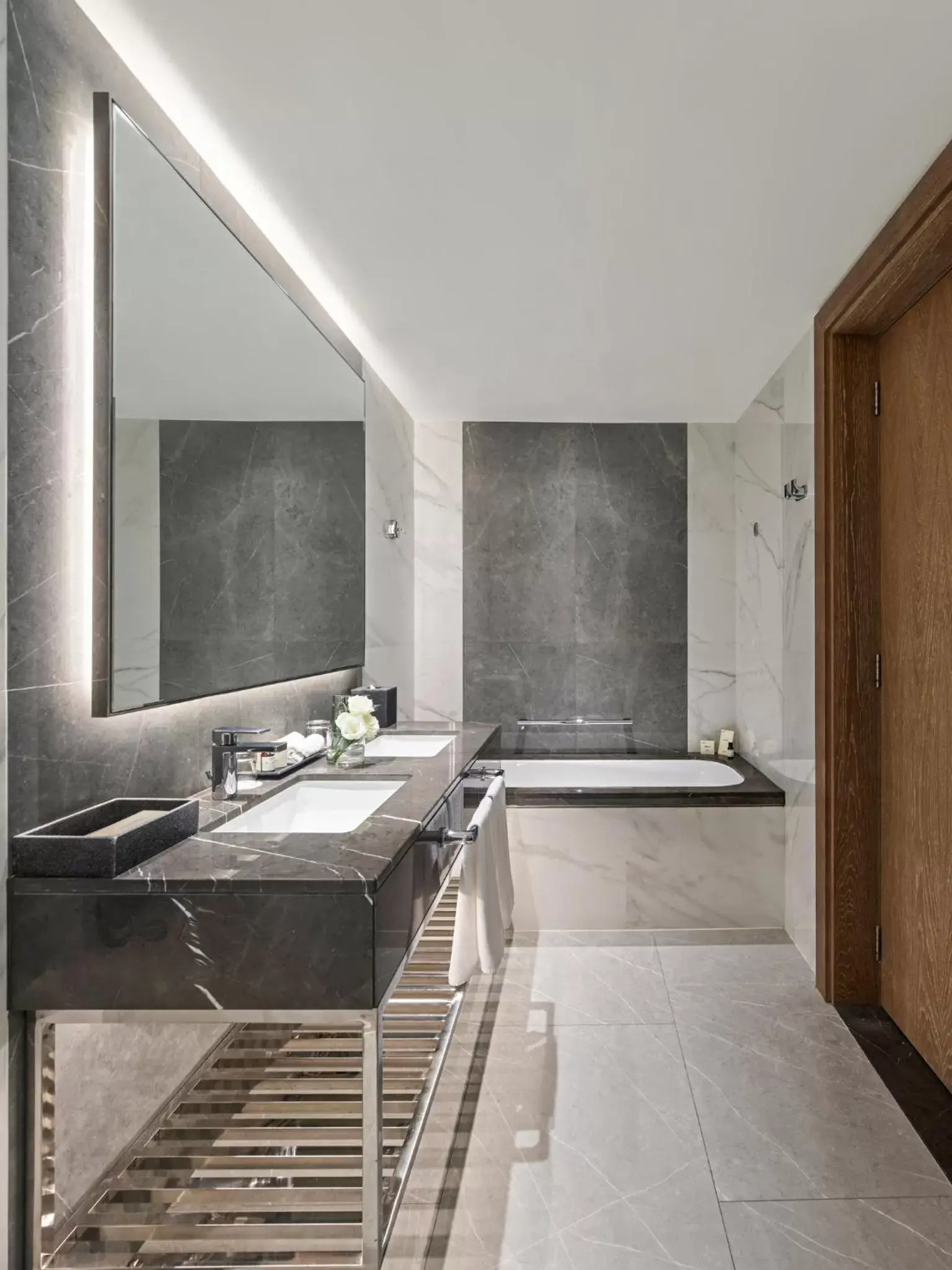 Bathroom in Fairmont Dubai