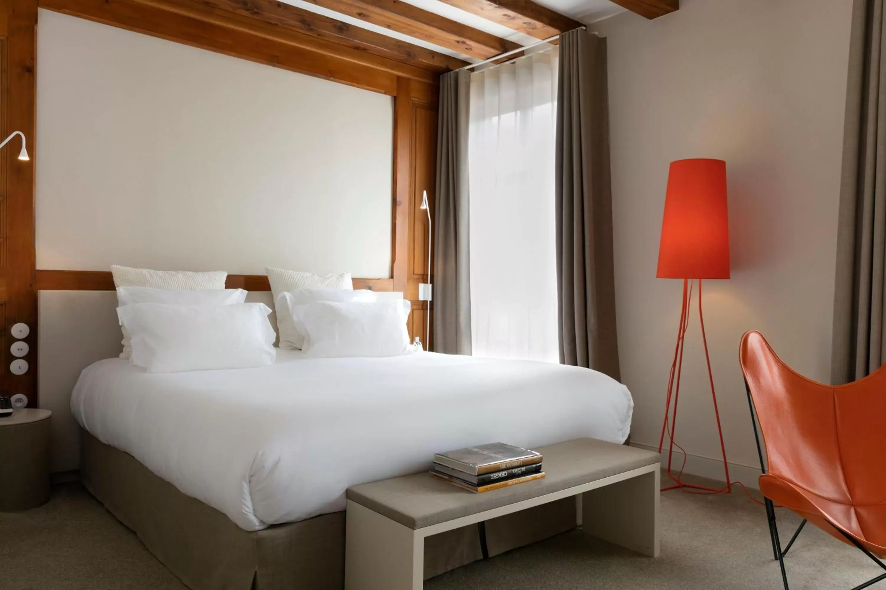Bedroom, Bed in Relais & Châteaux La Maison Des Têtes
