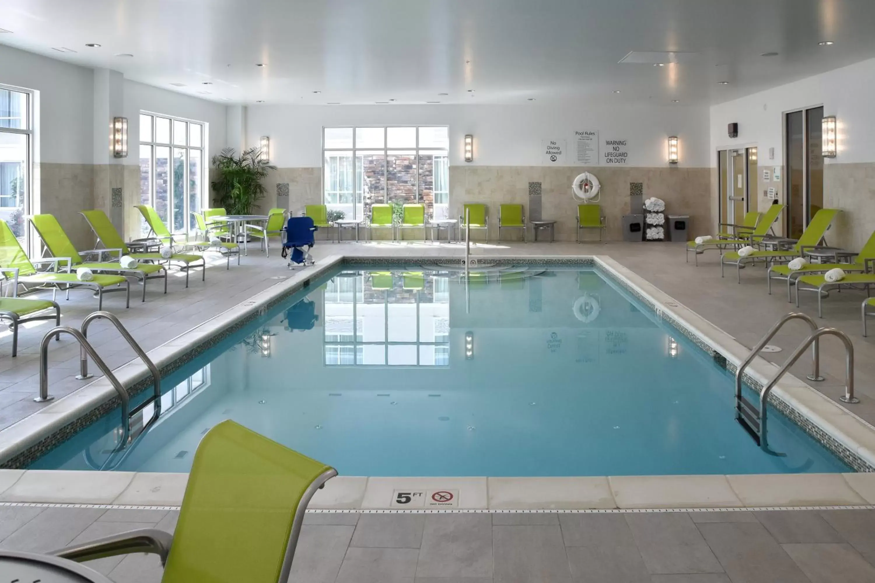 Swimming Pool in Holiday Inn Canton-Belden Village, an IHG Hotel