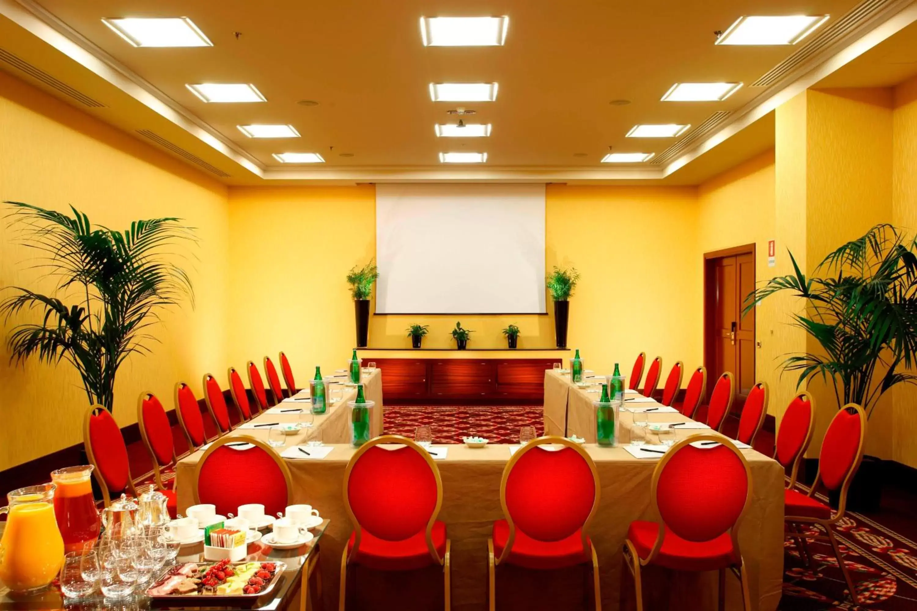 Meeting/conference room in Rome Marriott Park Hotel