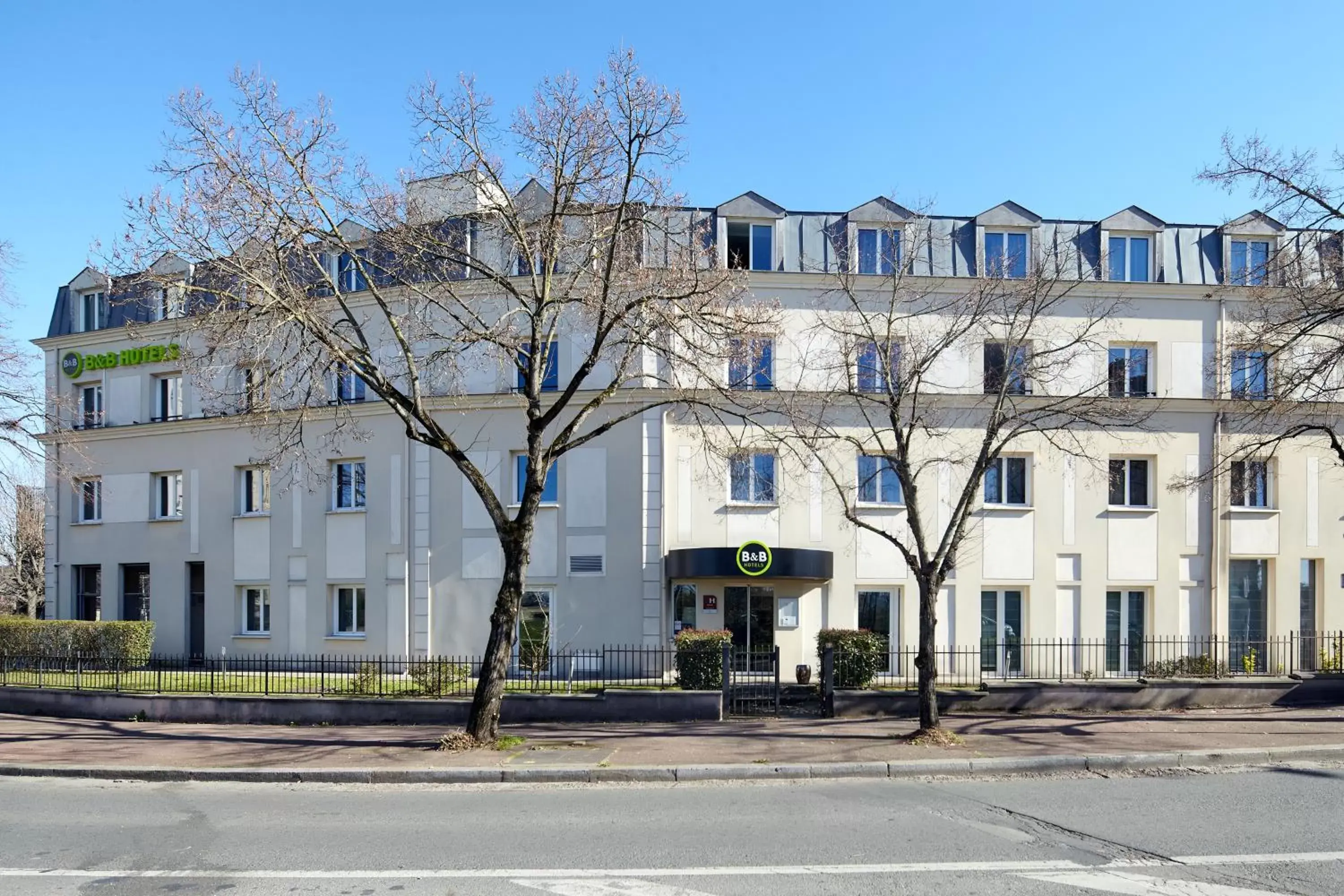 Property Building in B&B HOTEL Saint-Maur Créteil