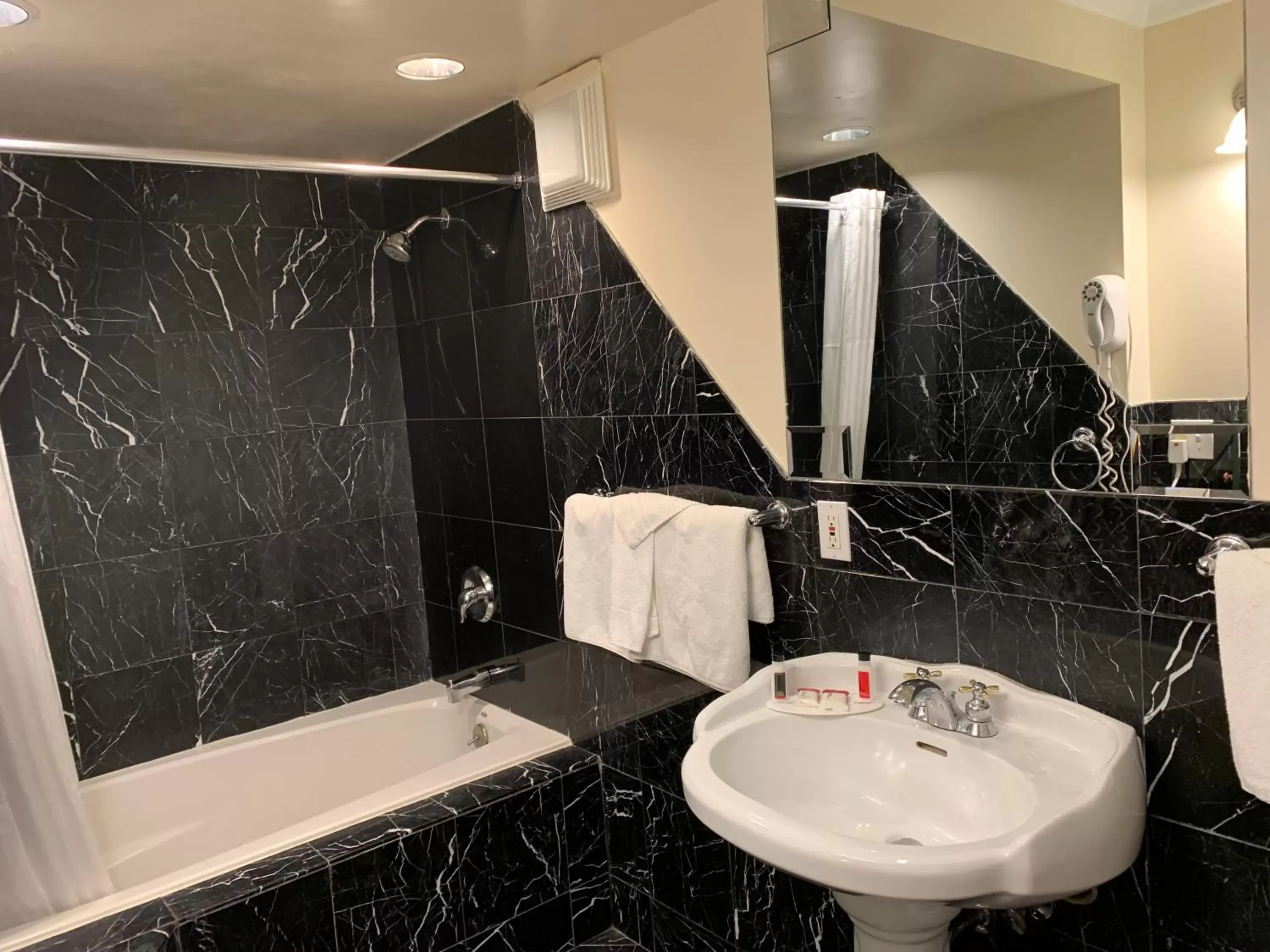 Bathroom in Travelodge by Wyndham Las Vegas Airport Near The Strip