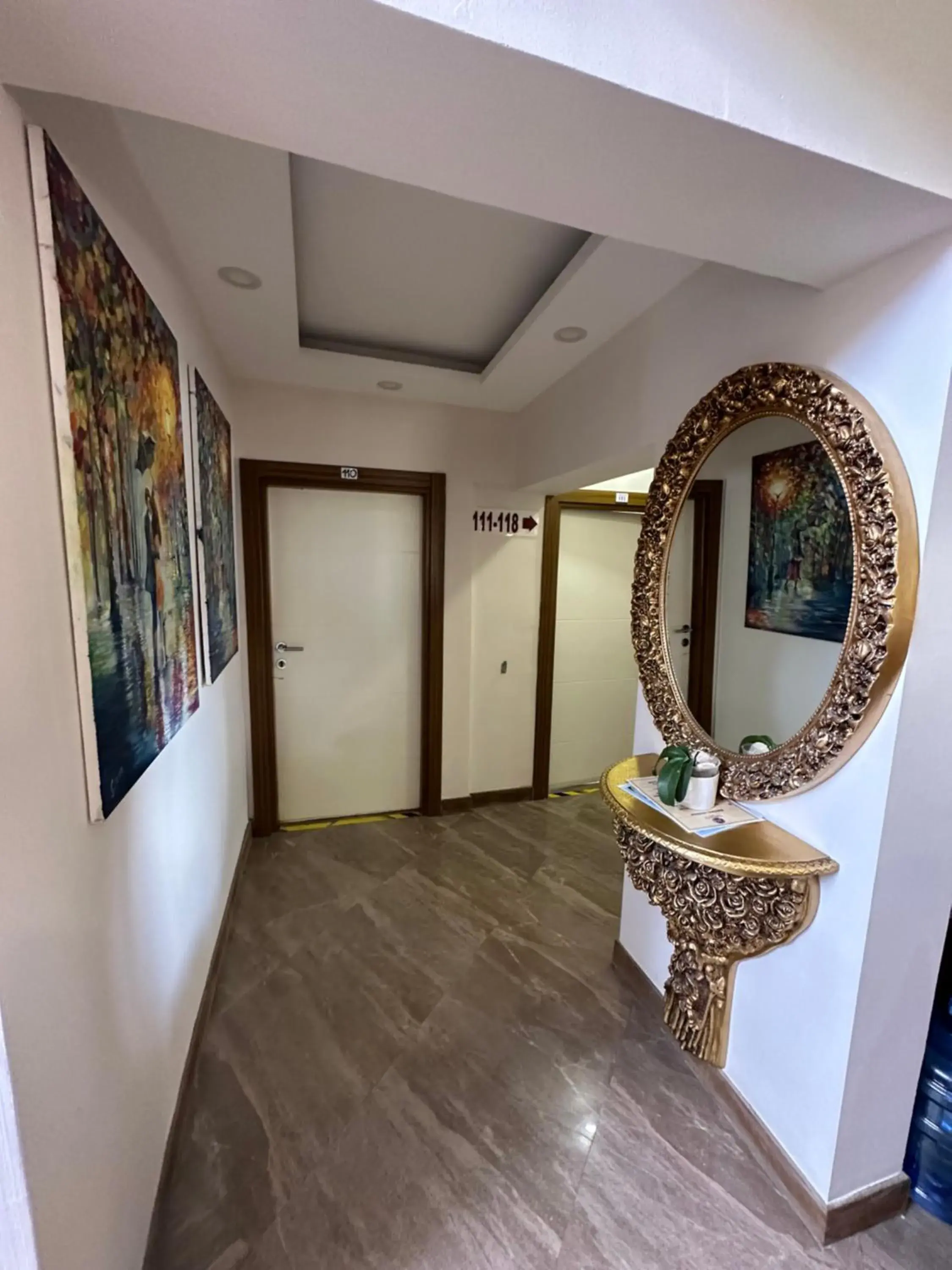 Property building in Hotel Twenty Property building in Hotel Twenty