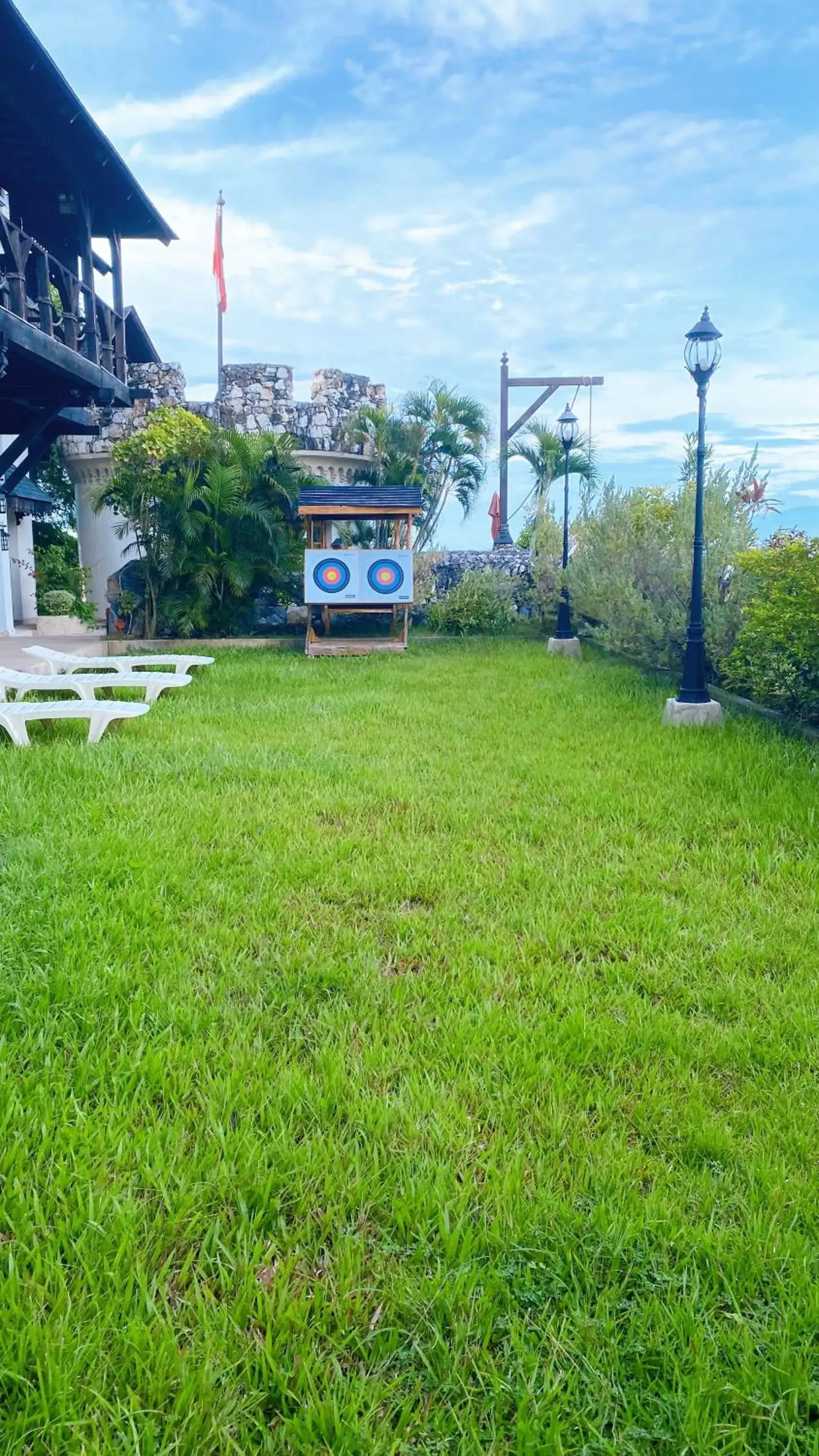 Activities in Tropicana Castle Dive Resort powered by Cocotel Activities in Tropicana Castle Dive Resort powered by Cocotel