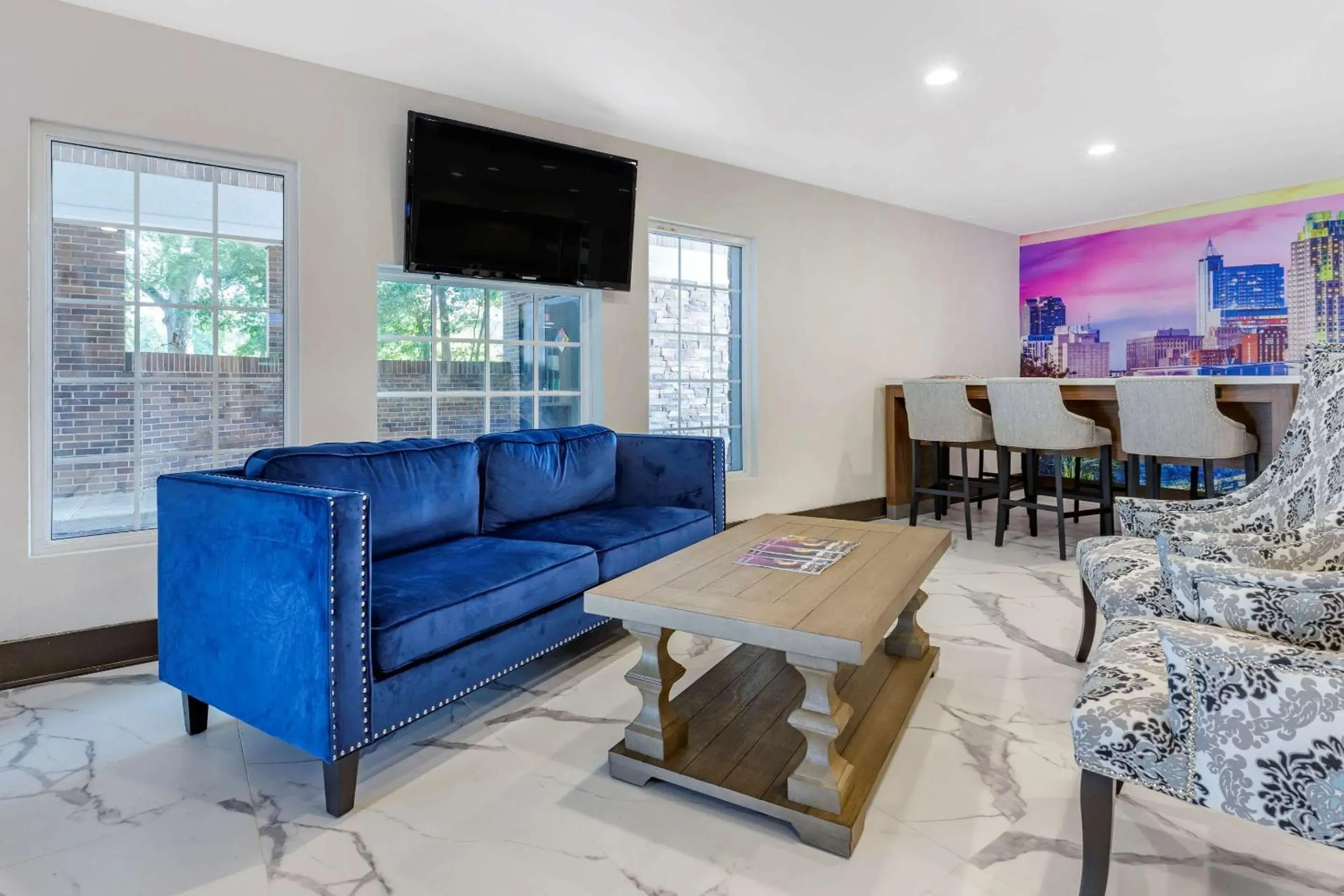 Lobby or reception, Seating Area in Clarion Pointe Raleigh Midtown