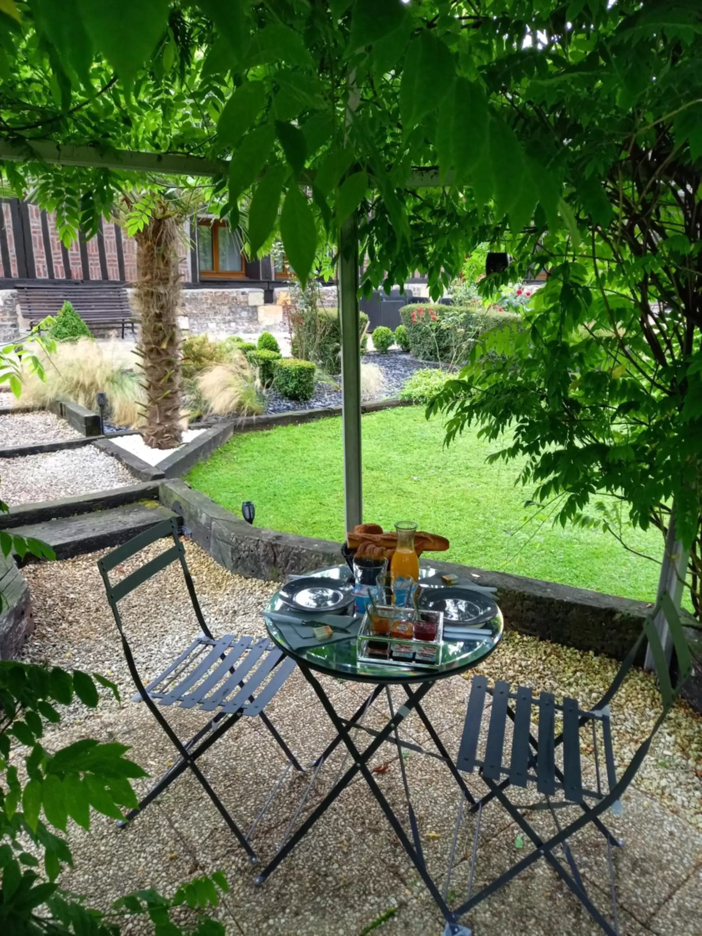 Patio in chambres et gites d'étretat