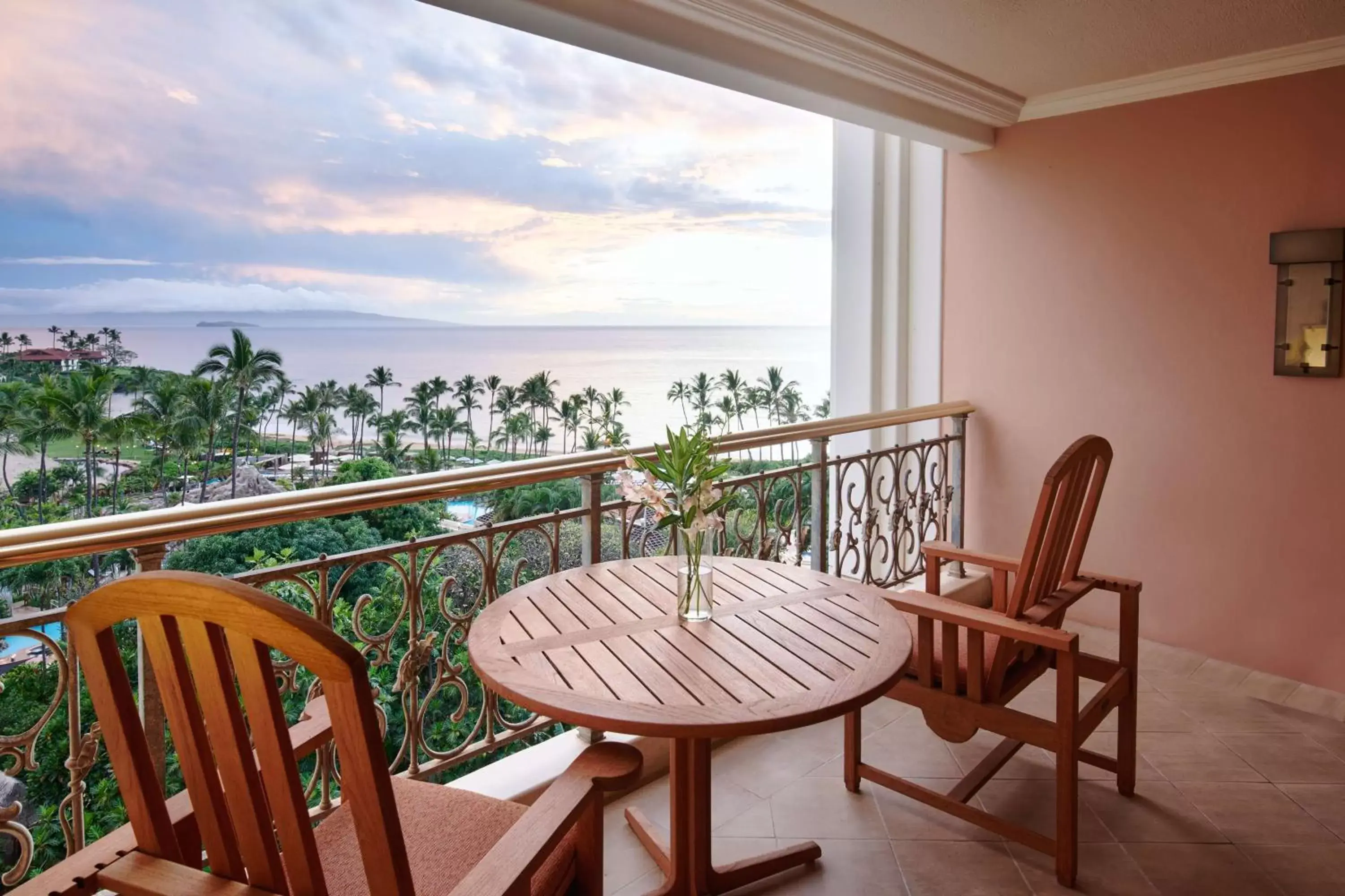 View (from property/room), Balcony/Terrace in Grand Wailea Resort Hotel & Spa, A Waldorf Astoria Resort