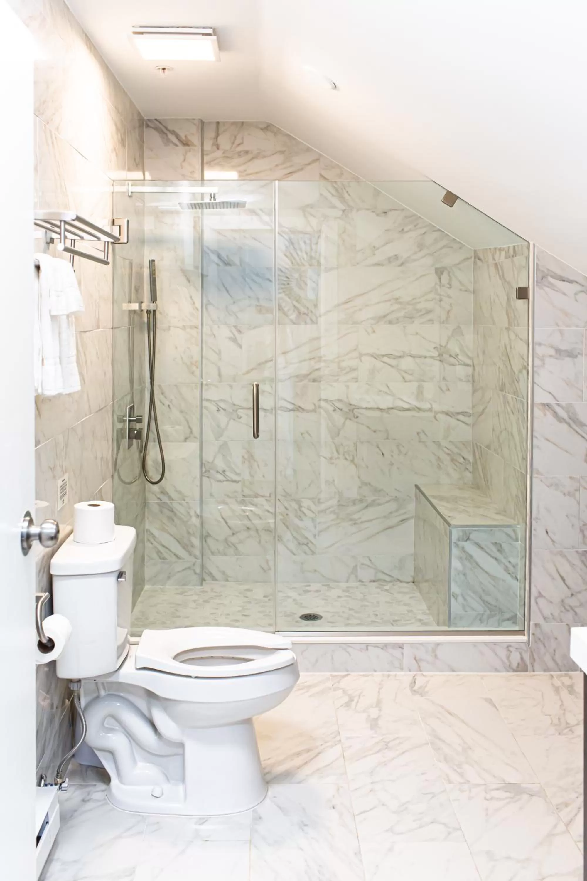 SKYLARANNA Resort & SPA