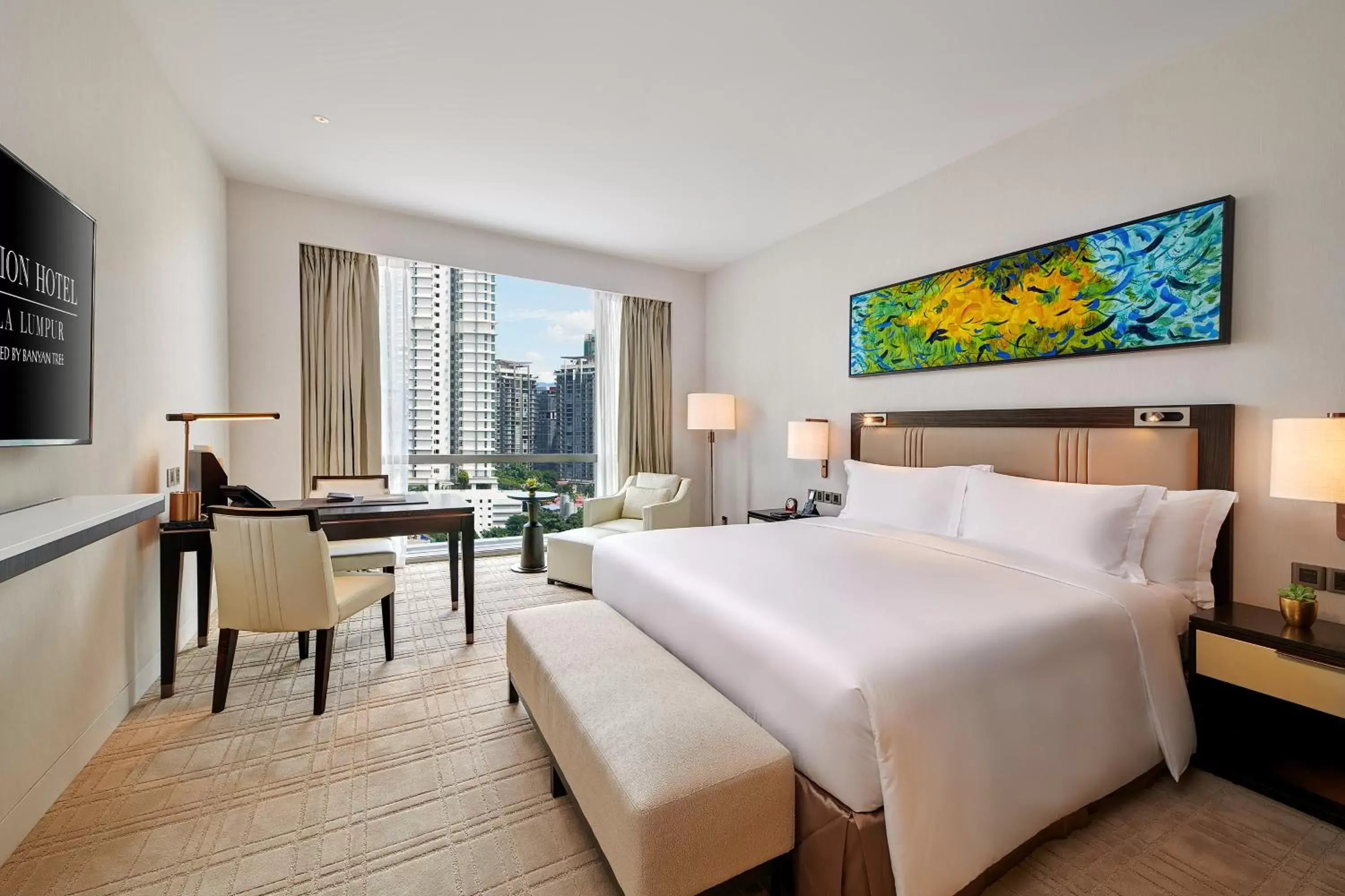 TV and multimedia in Pavilion Hotel Kuala Lumpur Managed by Banyan Tree