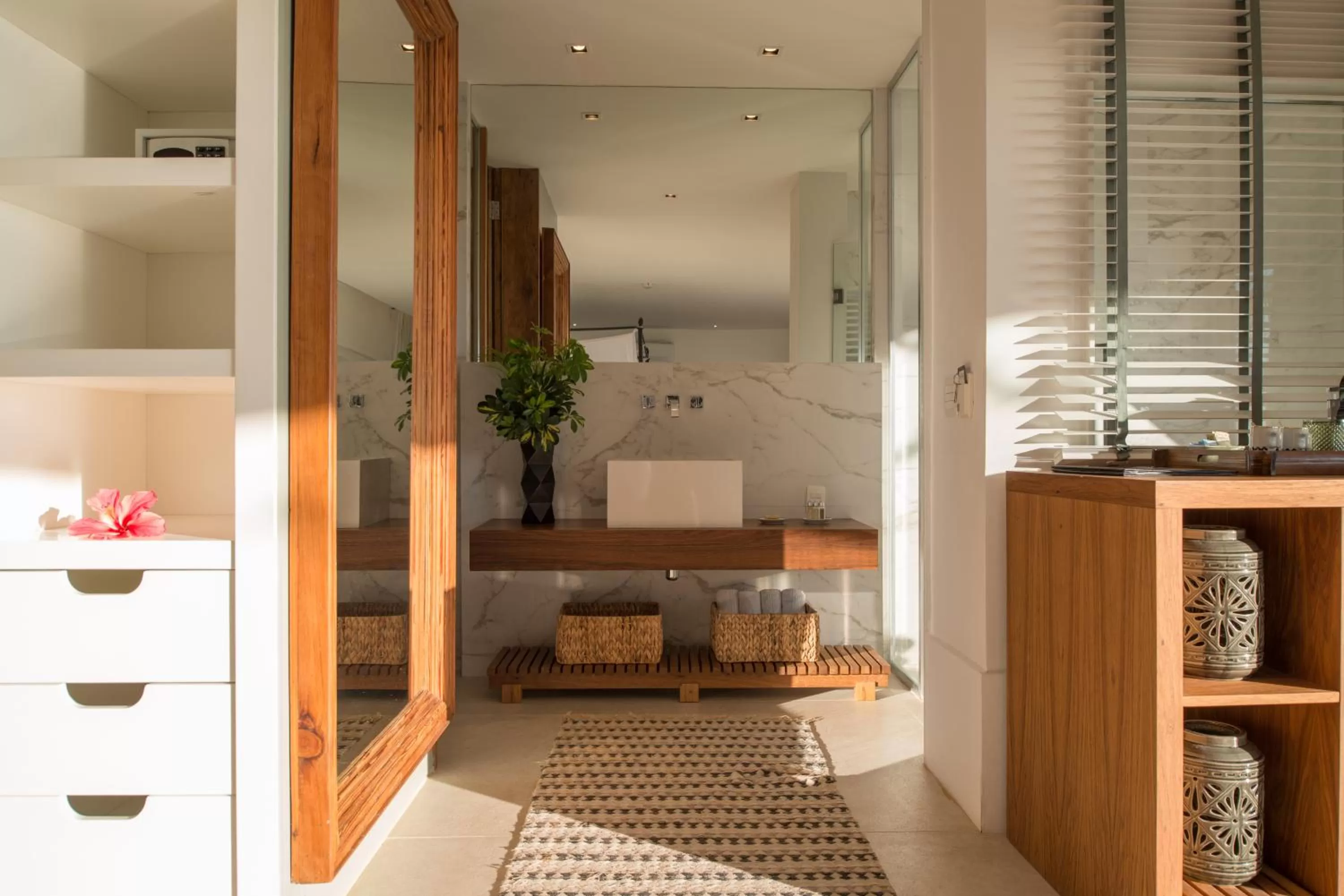 Photo of the whole room, Bed in Vila deste Hotel