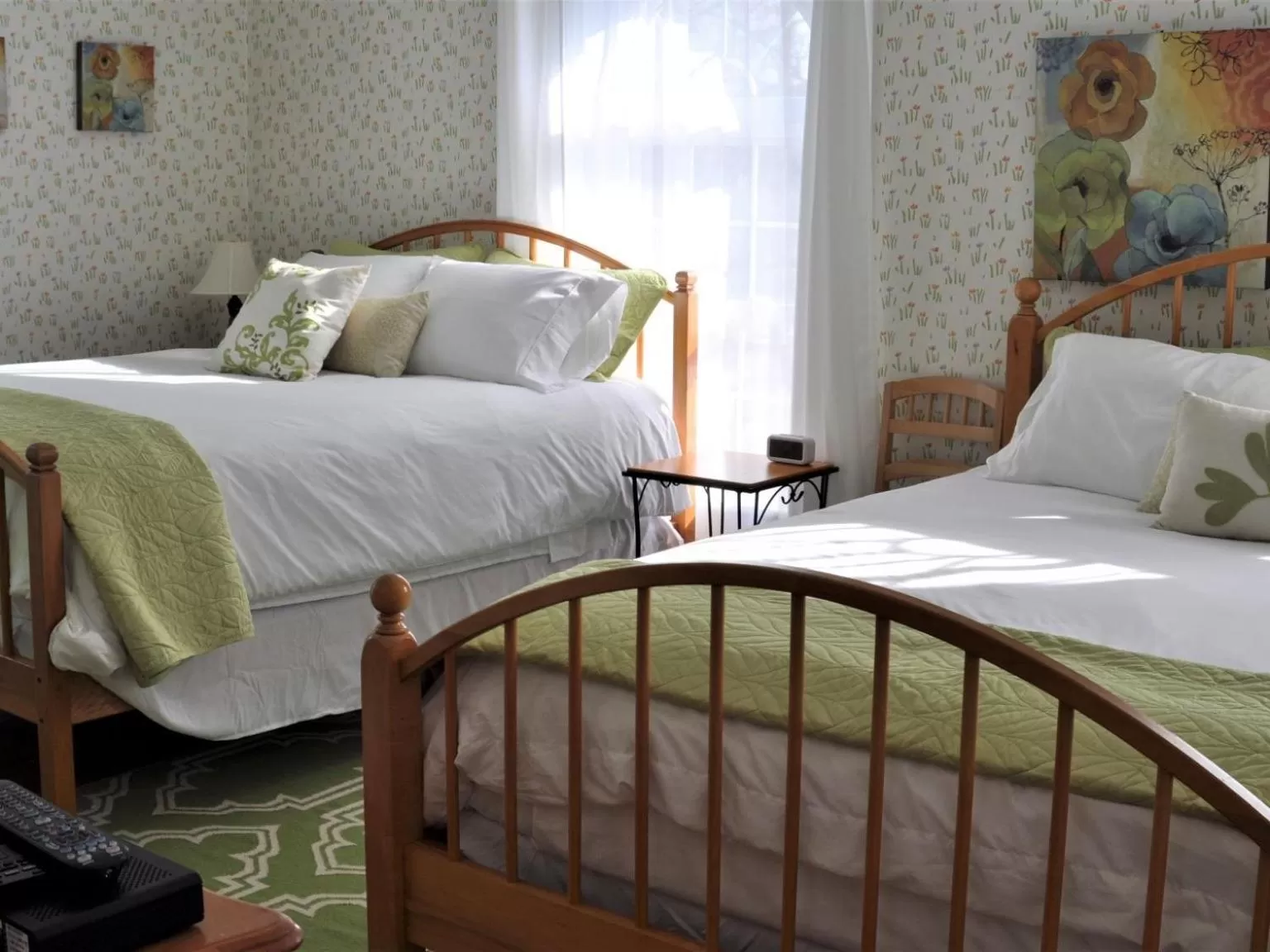 Deluxe Quadruple Room in The Doctor's Inn