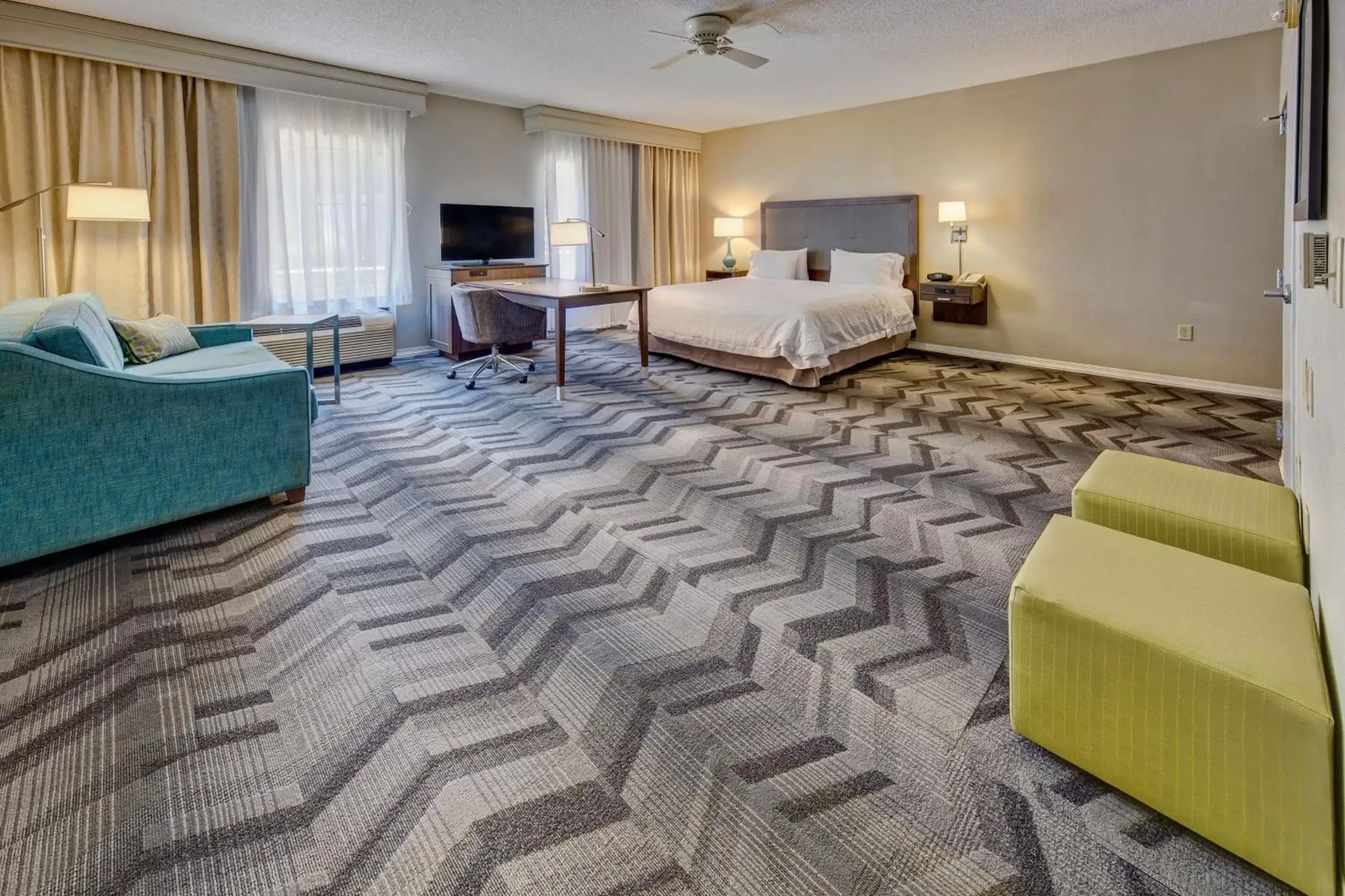 Living room, Seating Area in Hampton Inn & Suites Clermont