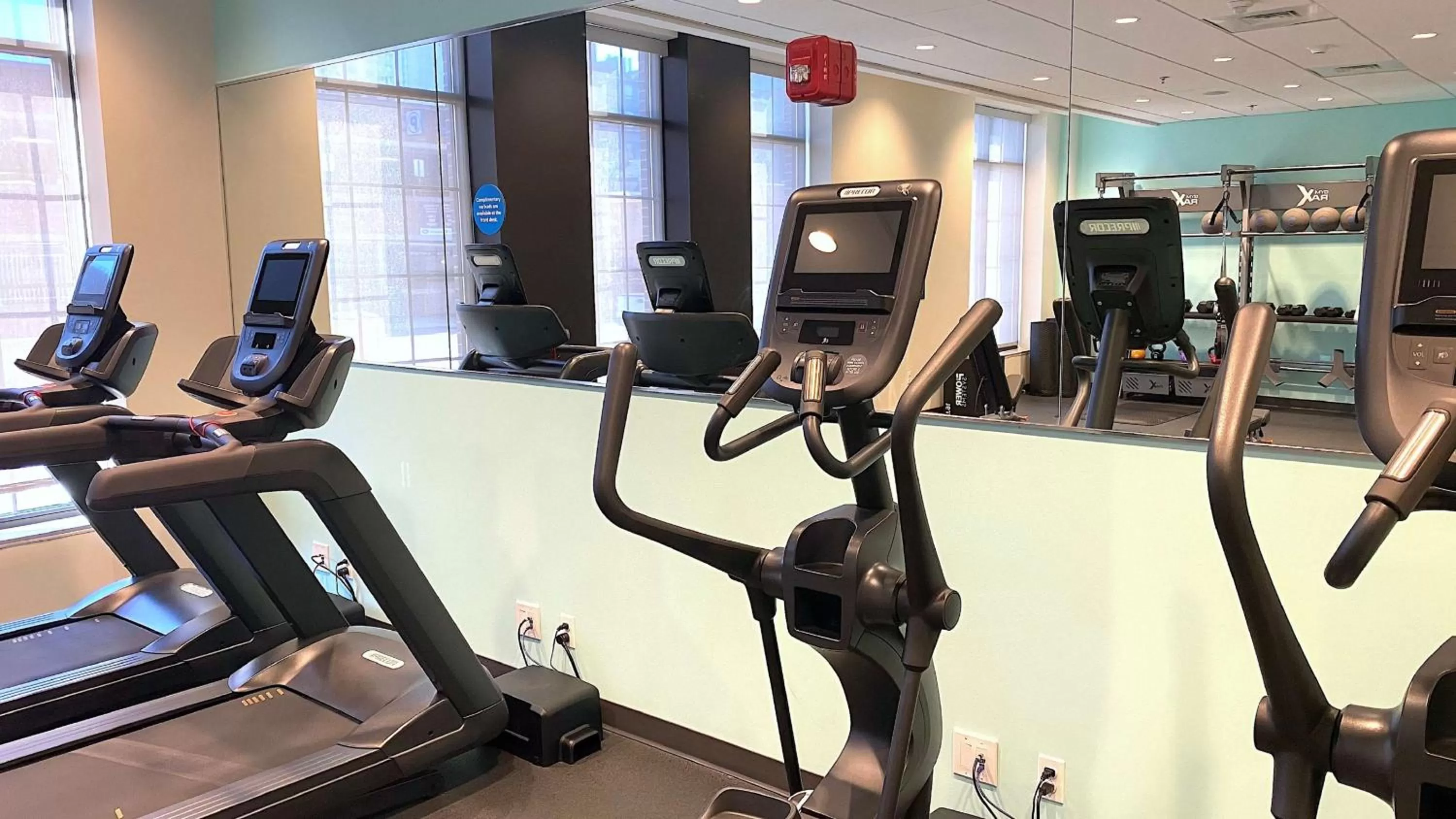 Fitness centre/facilities in Tru By Hilton Baltimore Harbor East