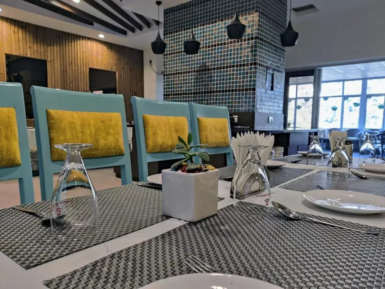 Restaurant/places to eat in Hotel Shiva Continental Restaurant/places to eat in Hotel Shiva Continental