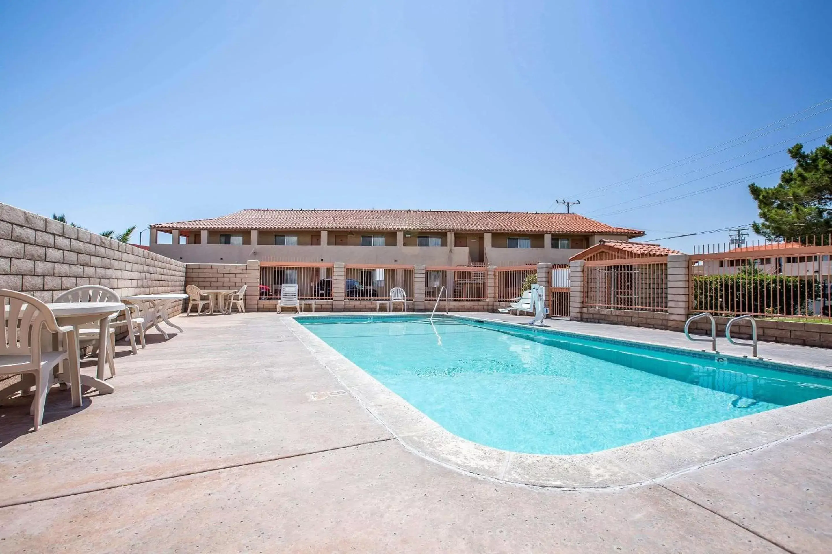 On site, Swimming Pool in Econo Lodge Inn & Suites near China Lake Naval Station