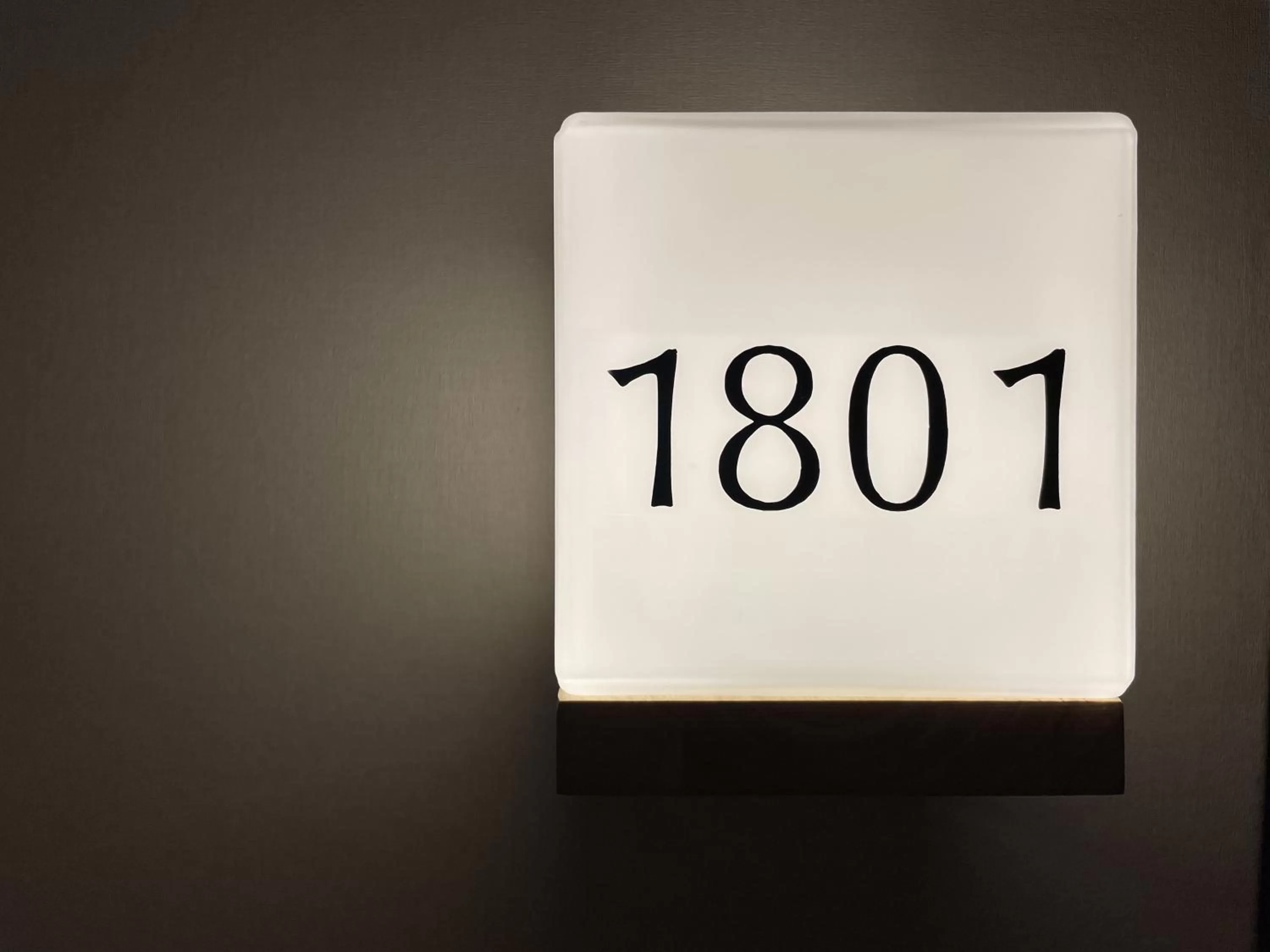 Logo/Certificate/Sign in Green Hotel - Midori