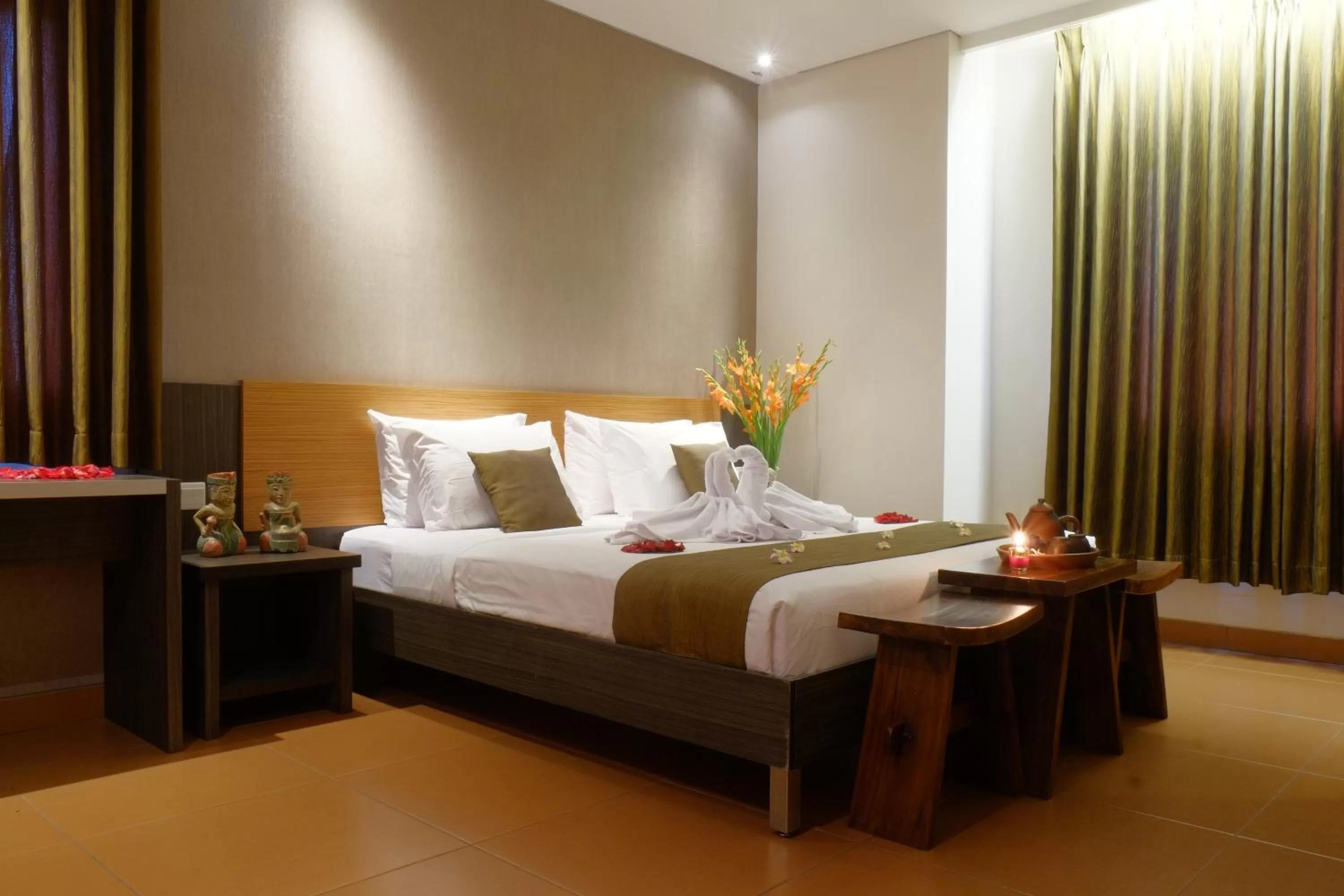 Bed in Sukajadi Hotel, Convention and Gallery