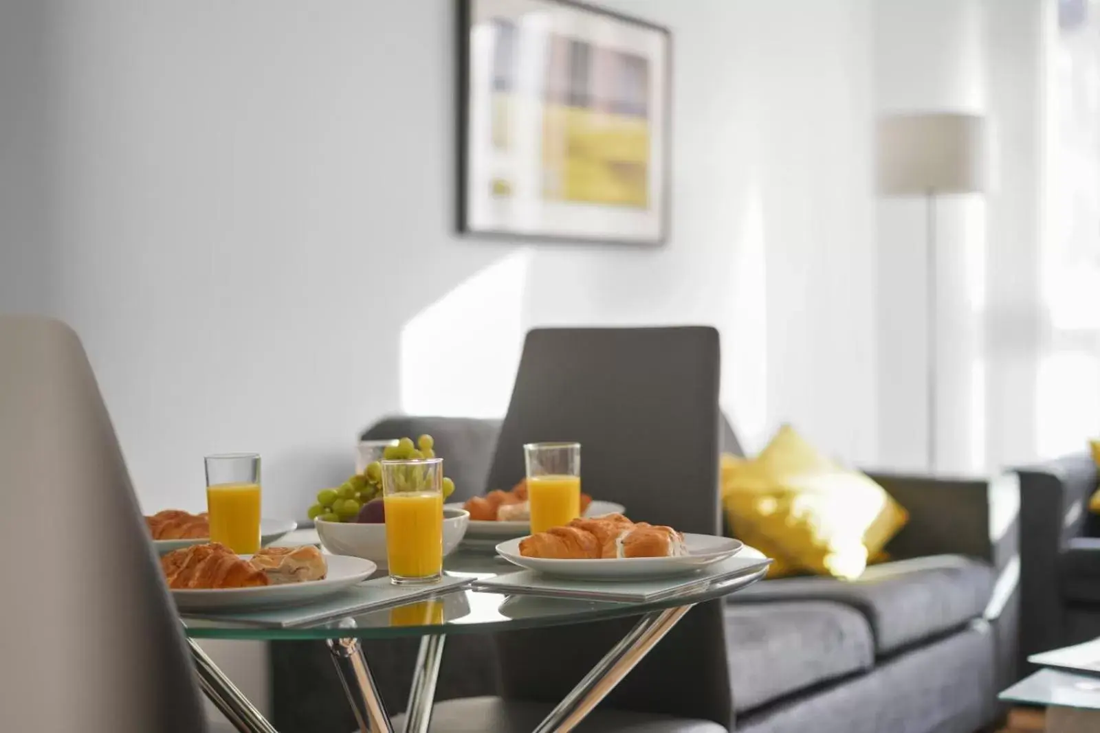 Food and drinks, Breakfast in Onyx O2 Arena Brindley Place Broad Street Large Spacious Apartment