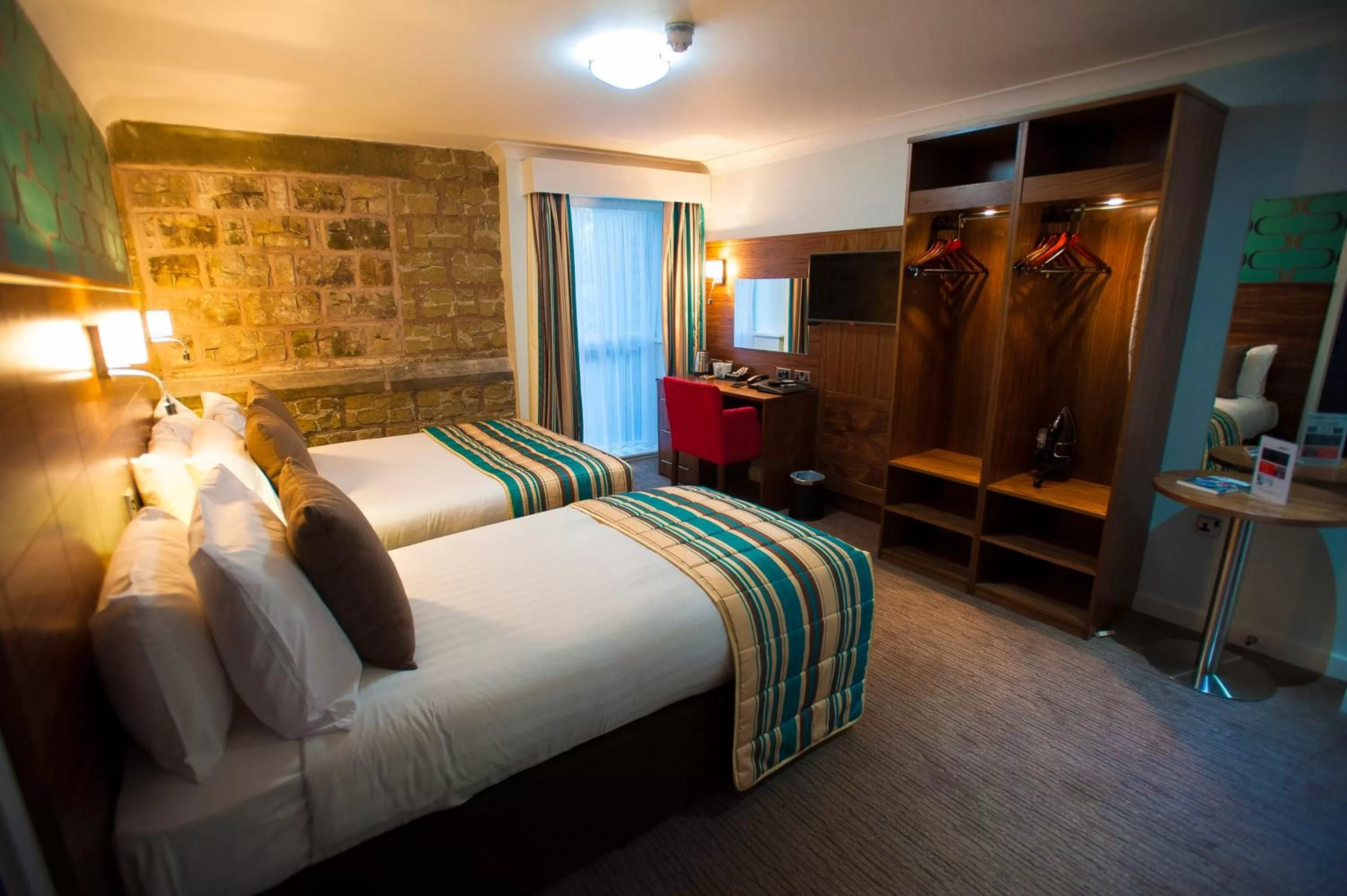 Bed in Best Western Plus Lancashire Manor Hotel