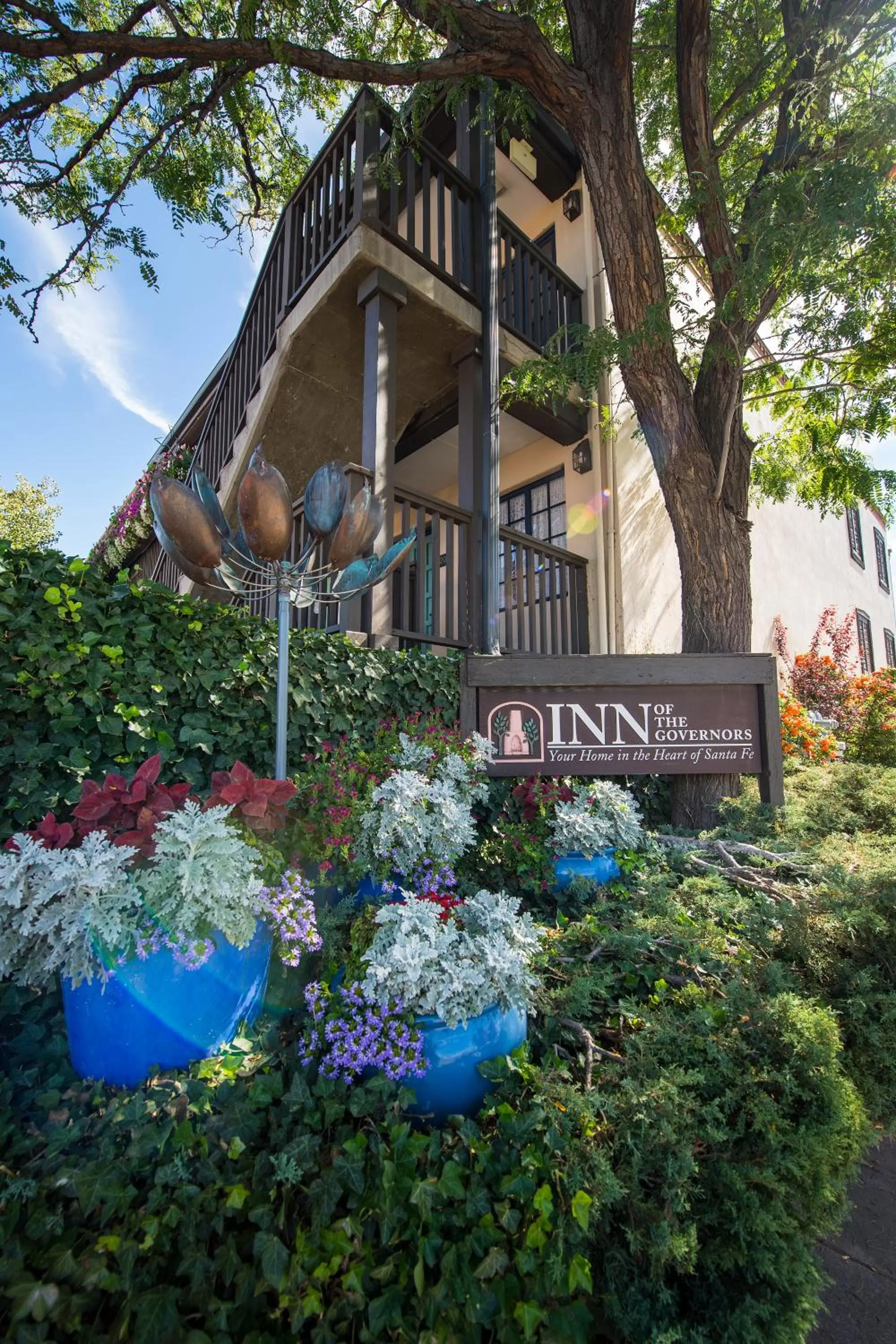 Property building in Inn of the Governors