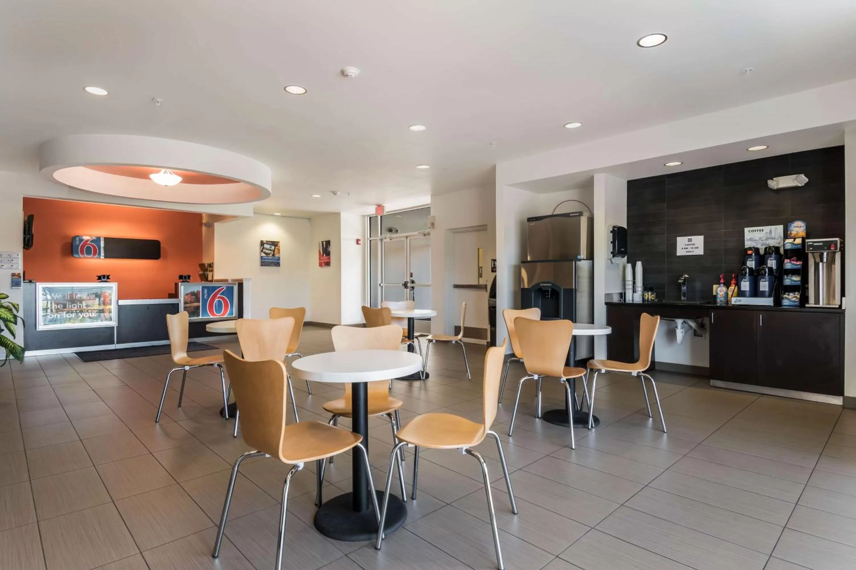 Coffee/tea facilities in Motel 6 Wilkes Barre Arena