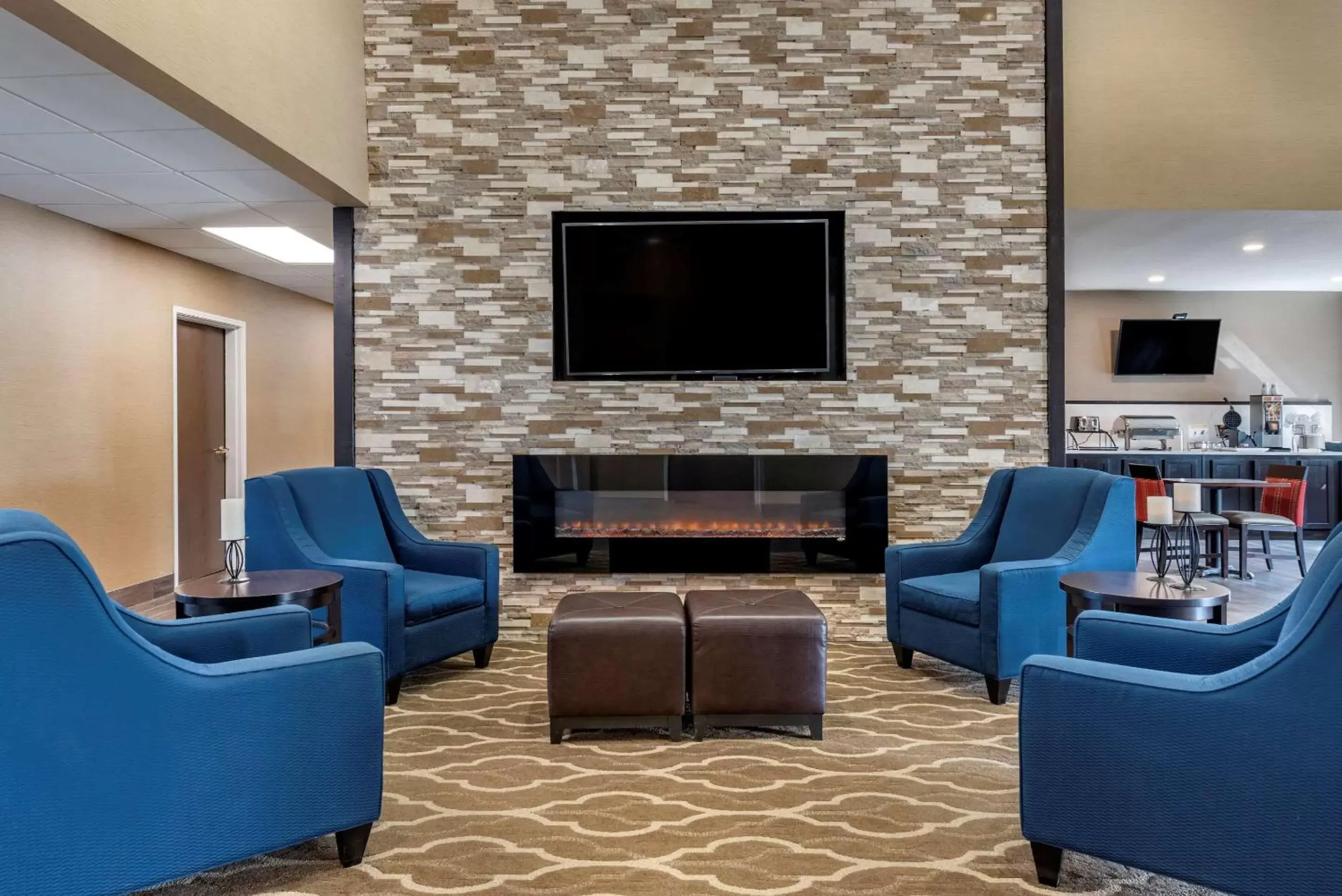 Lobby or reception, Seating Area in Comfort Inn Crawfordsville