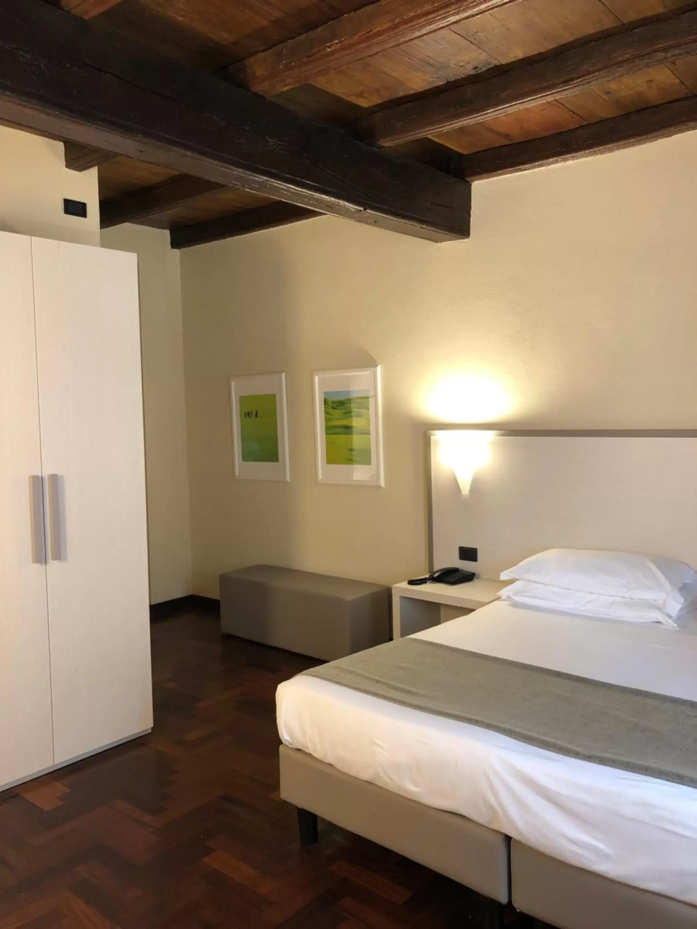 Photo of the whole room, Bed in Hotel Boutique Antiche Mura