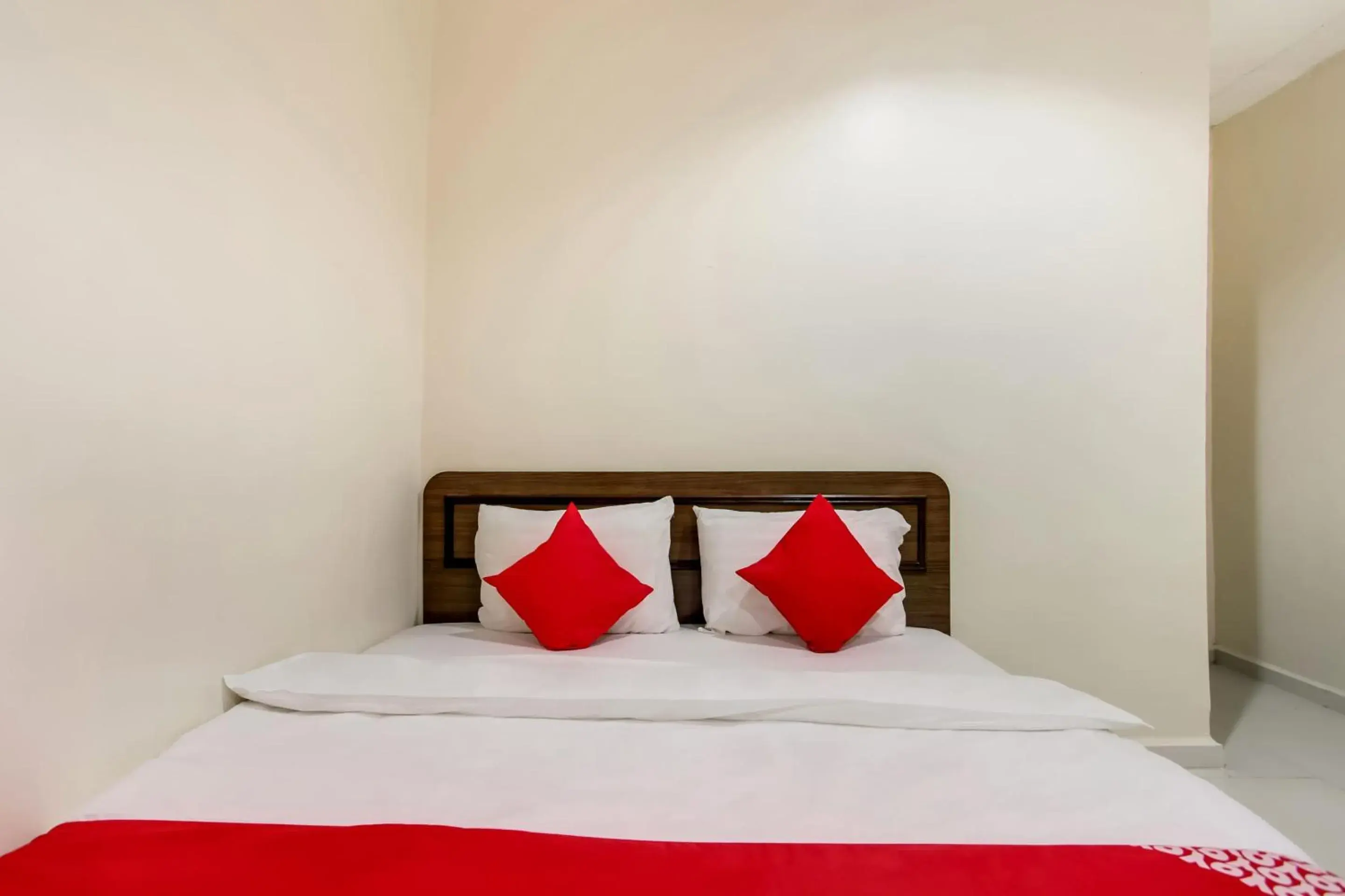 Bedroom, Bed in Super OYO 89427 Kavanas Hotel Taiping
