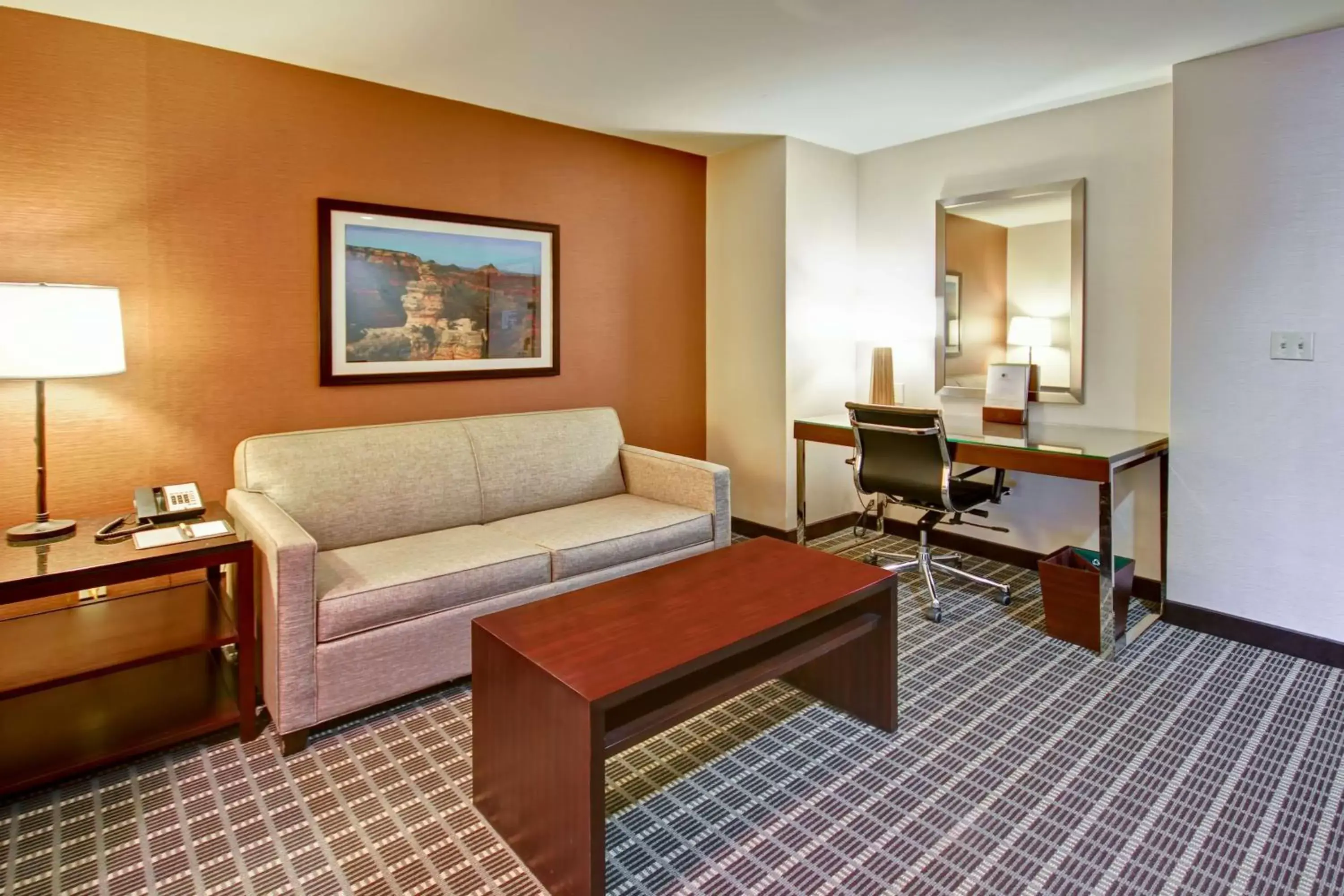 Bedroom, Seating Area in DoubleTree by Hilton Hotel Flagstaff