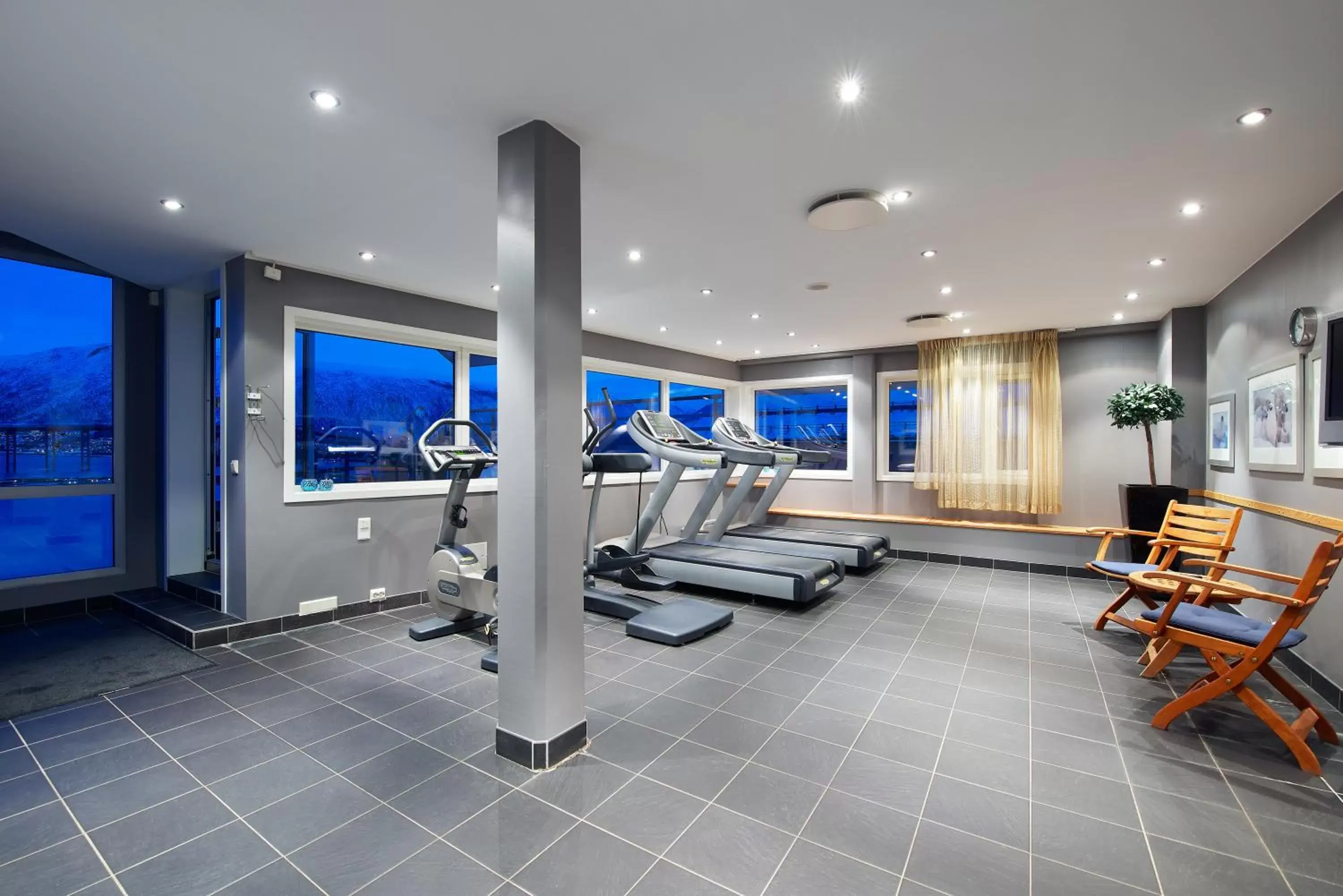 Fitness centre/facilities in Clarion Collection Hotel Aurora