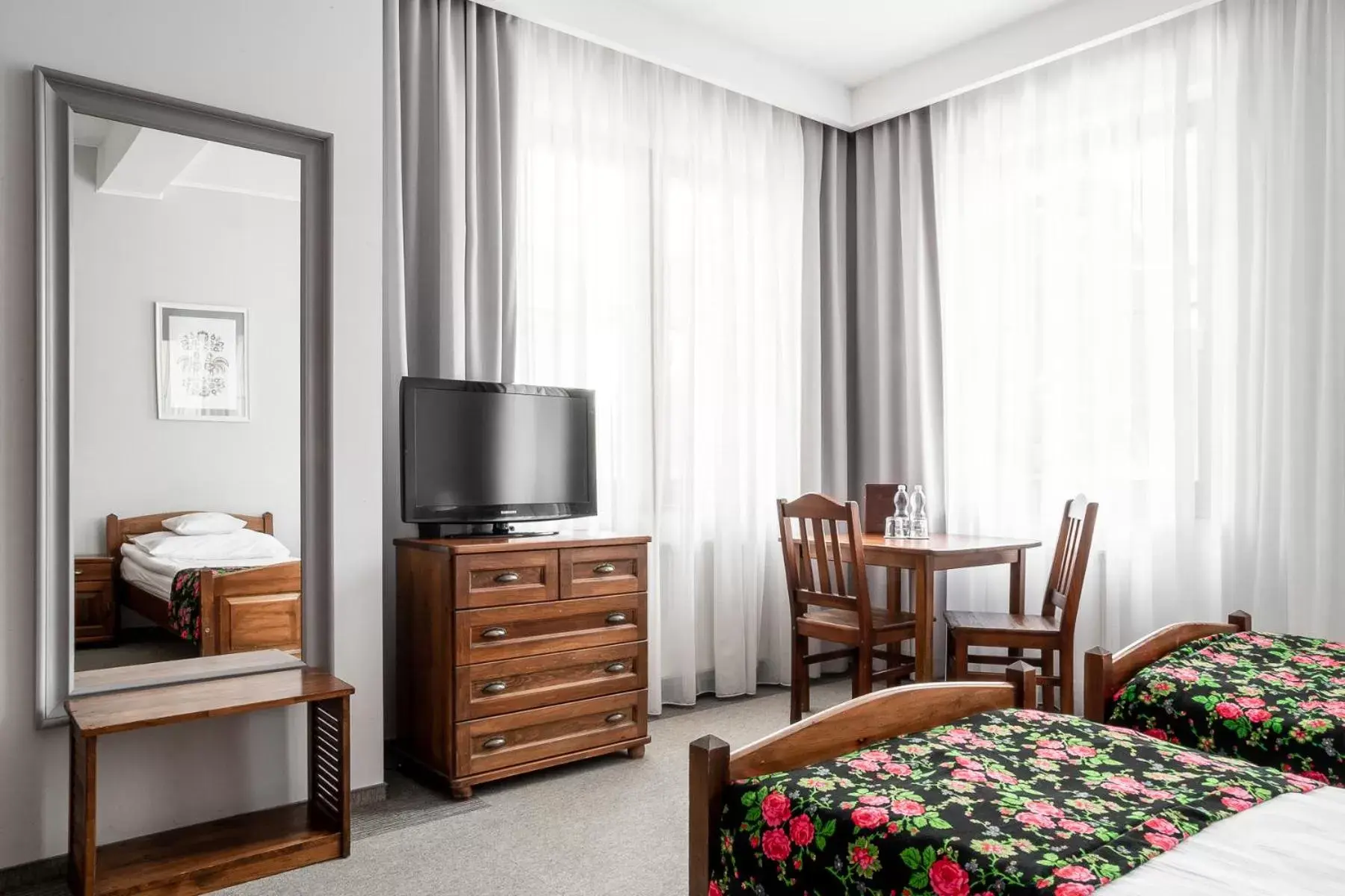 Standard Twin Room in Rezydencja Sienkiewiczówka Standard Twin Room in Rezydencja Sienkiewiczówka