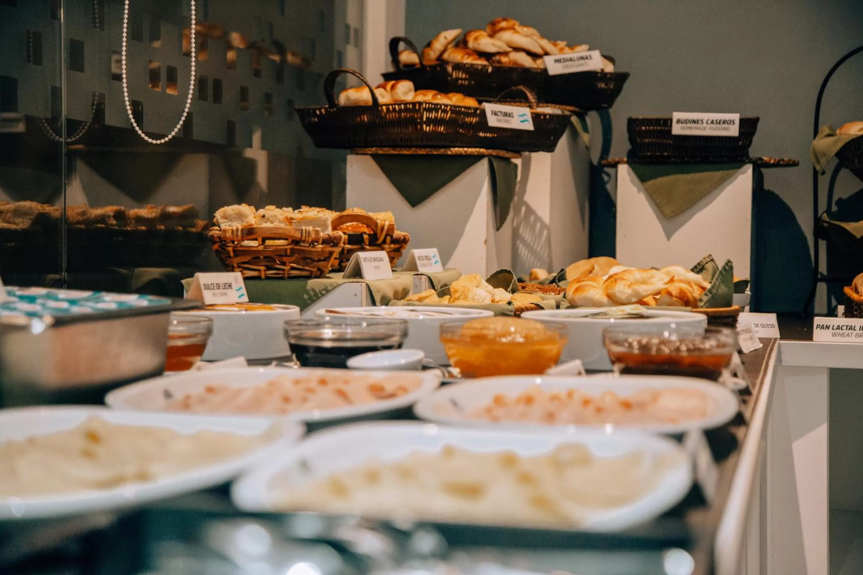 Breakfast in Casa Real Hotel