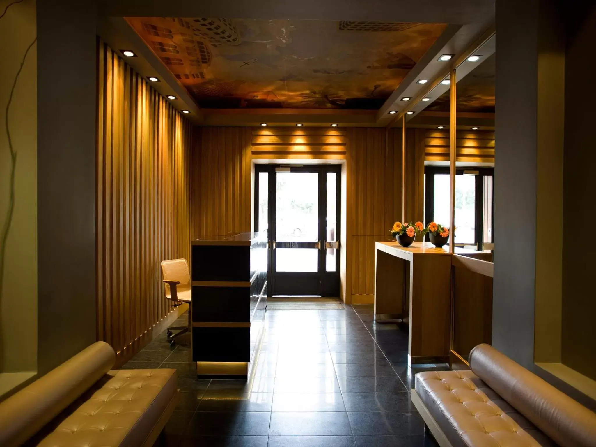 Lobby or reception in Taxim Suites Residences Istanbul