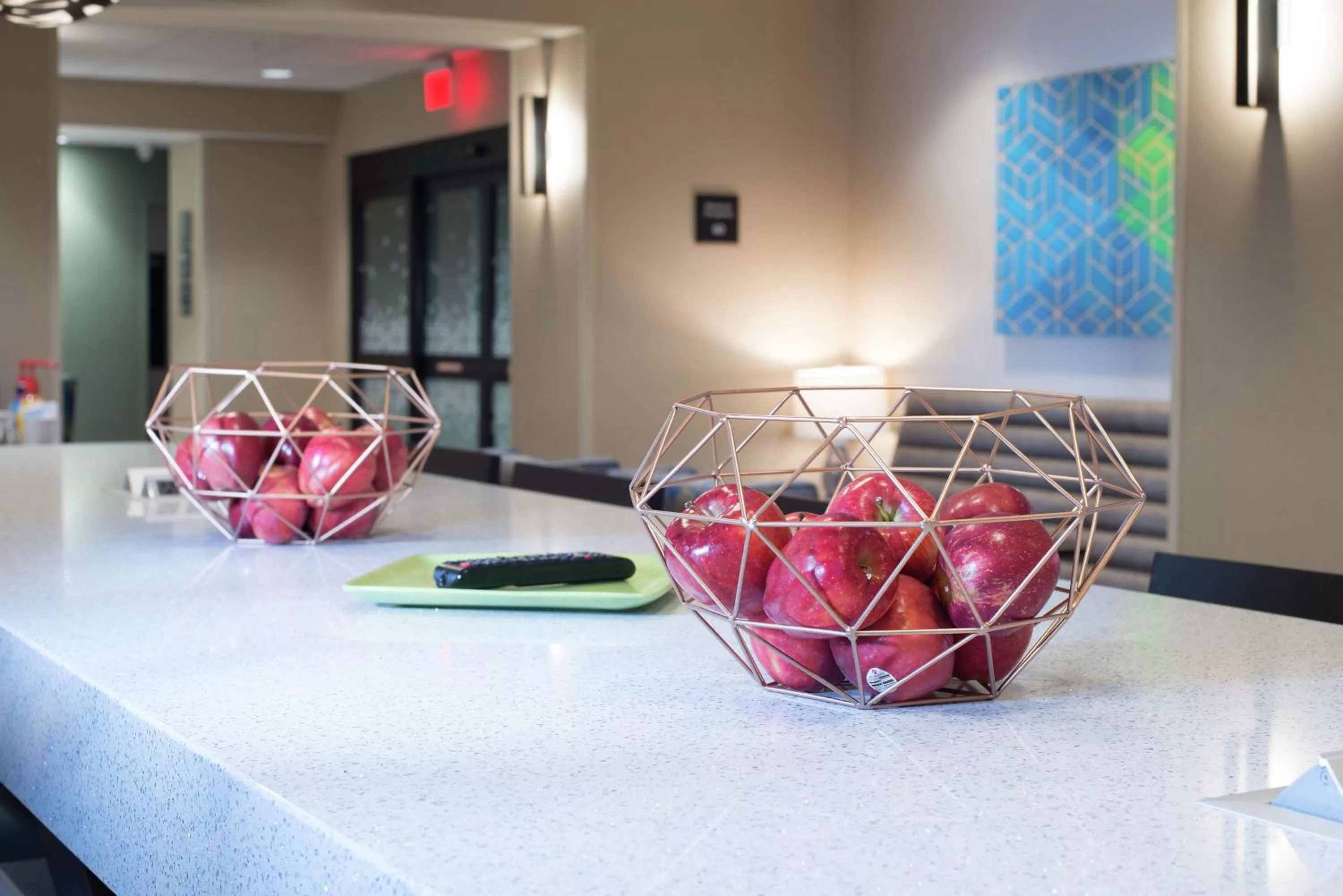 Dining area in Hampton Inn Arvin Tejon Ranch, Ca