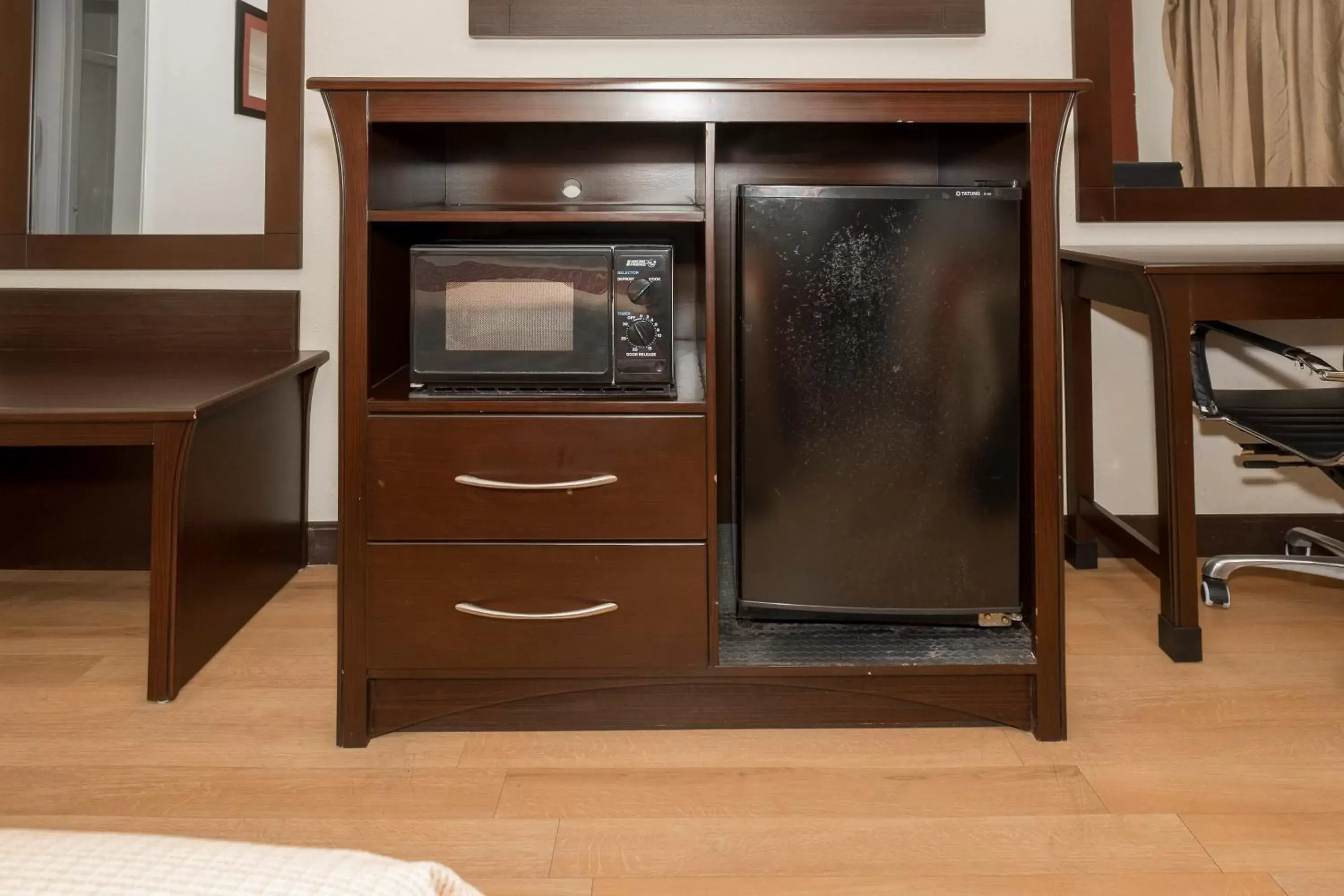 Photo of the whole room in Red Roof Inn Morgan City Photo of the whole room in Red Roof Inn Morgan City