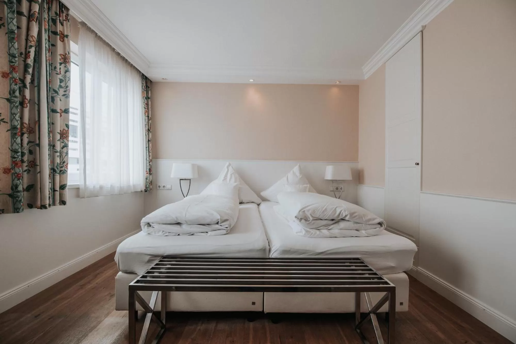 Bedroom, Bed in Boutique Hotel am Rathaus - Reblaus