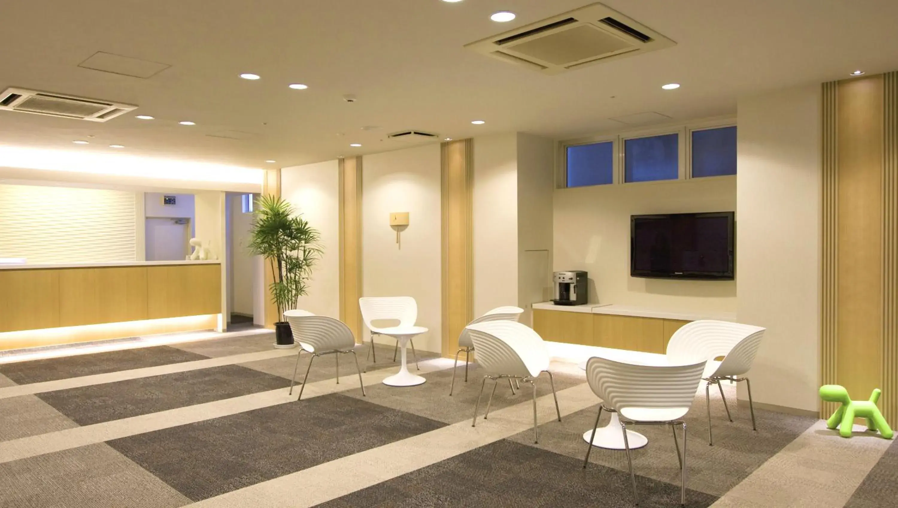 Lobby or reception in Hotel Premium Green Plus