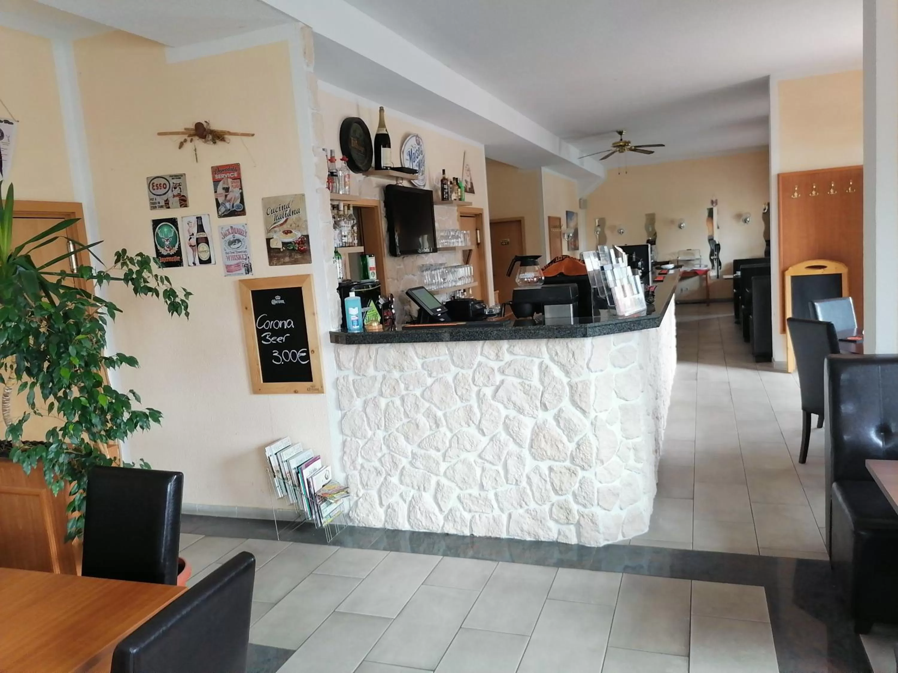 Restaurant/places to eat in Pension Kuehnauer Hof