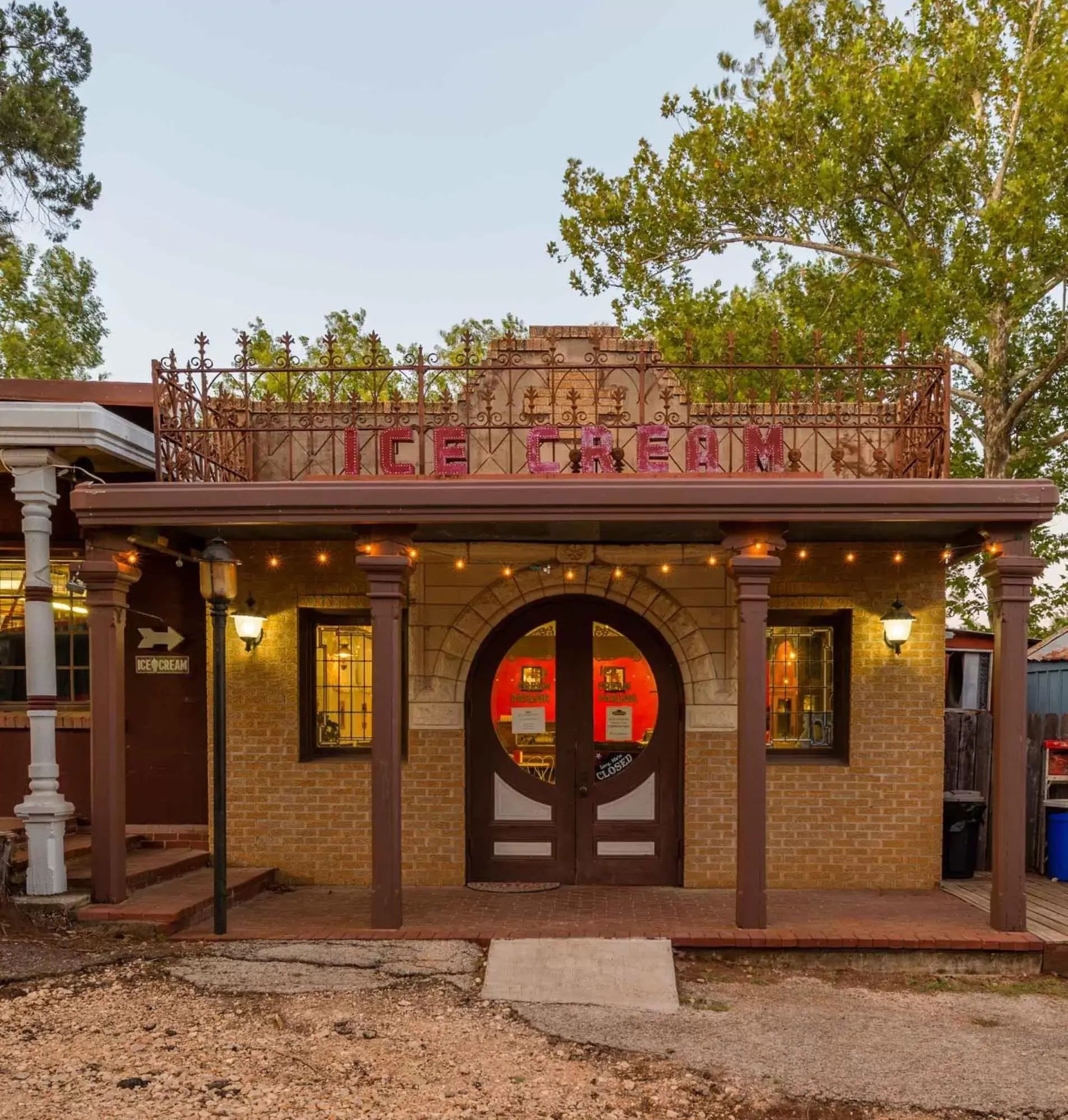 Restaurant/places to eat, Facade/Entrance in 7A Ranch