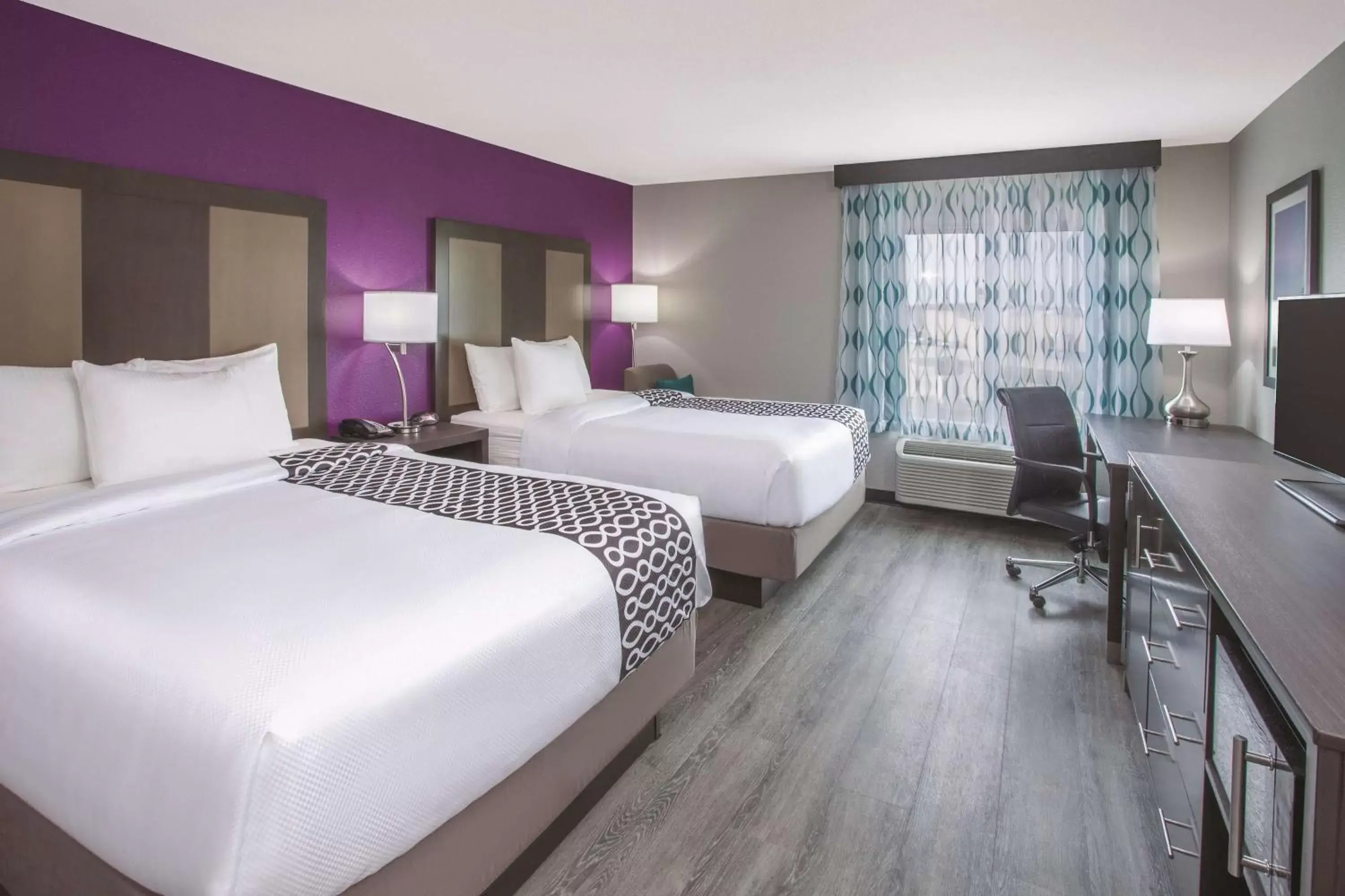 Queen Room with Two Queen Beds - Non-Smoking in La Quinta by Wyndham Effingham Queen Room with Two Queen Beds - Non-Smoking in La Quinta by Wyndham Effingham