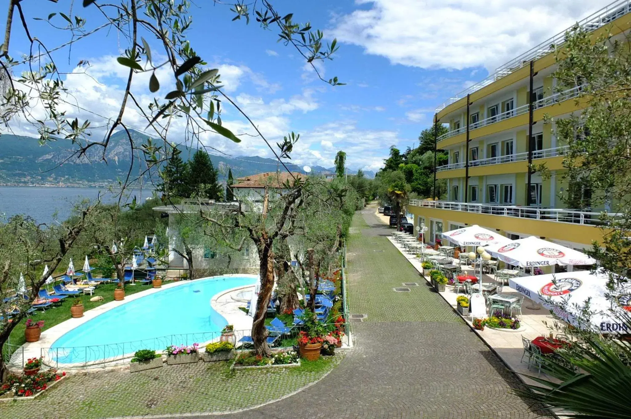 Bird's eye view, Pool View in Hotel Internazionale