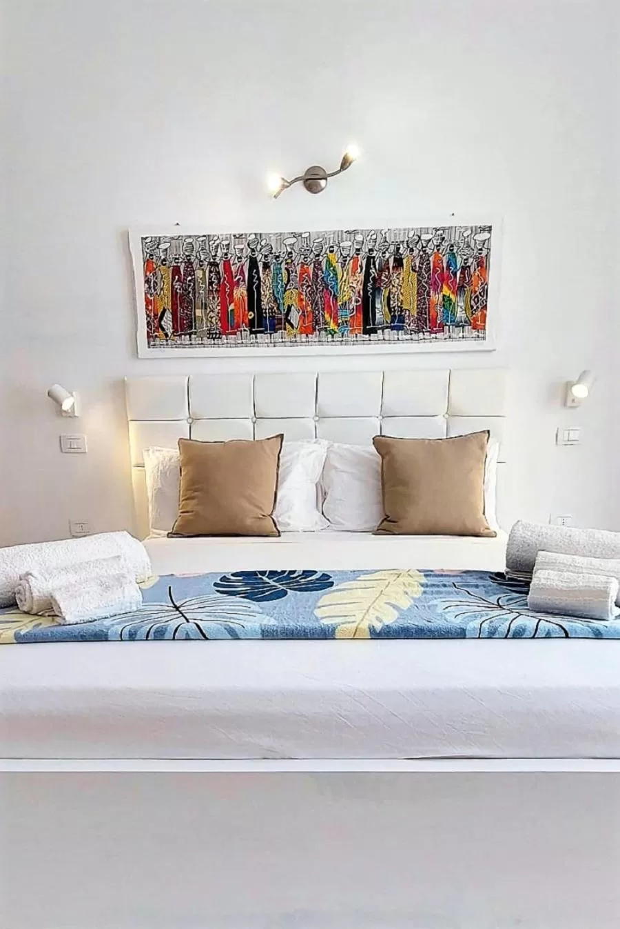 Double Room with Patio - single occupancy in Branco Suites - Rooms & Holiday Apartments