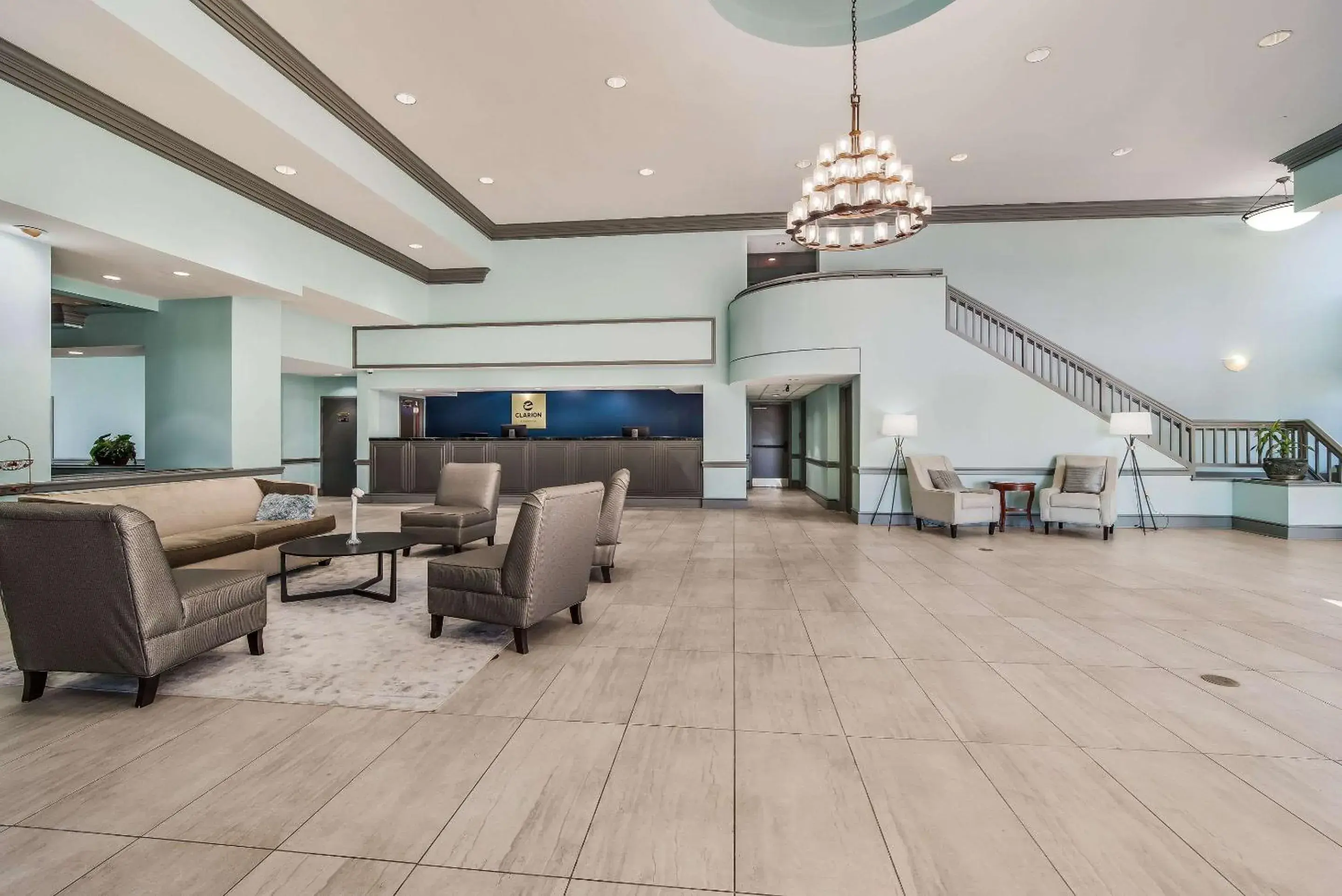 Lobby or reception, Seating Area in Clarion Inn & Suites