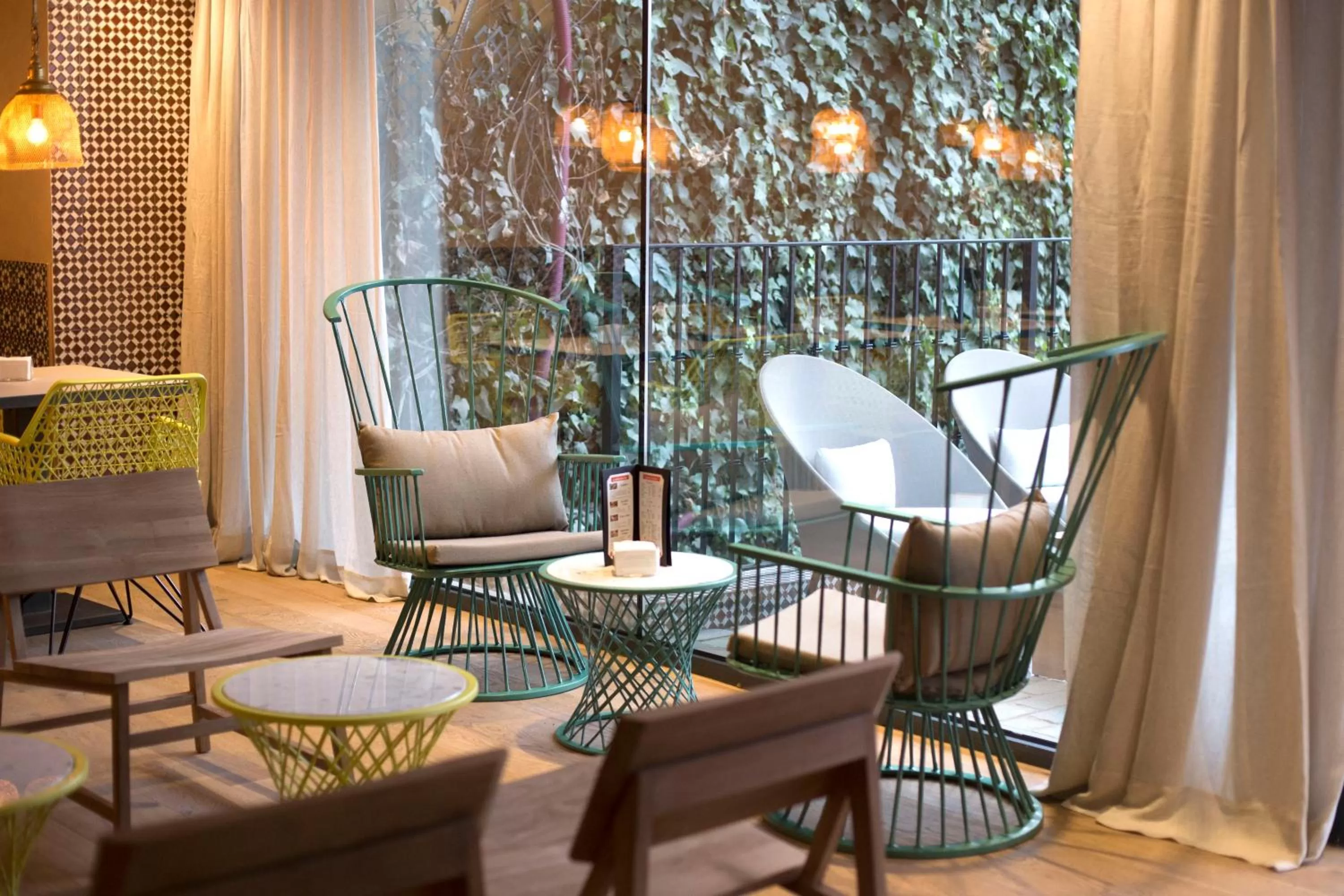 Area and facilities in Zenit Sevilla