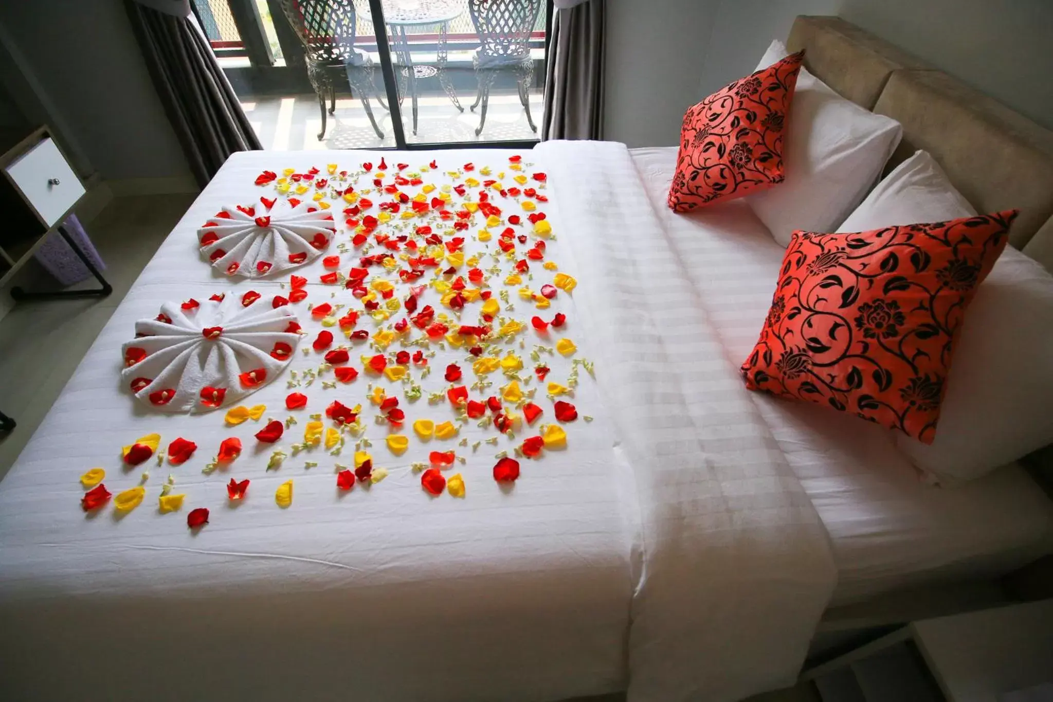 Bed in Ostro Hotel