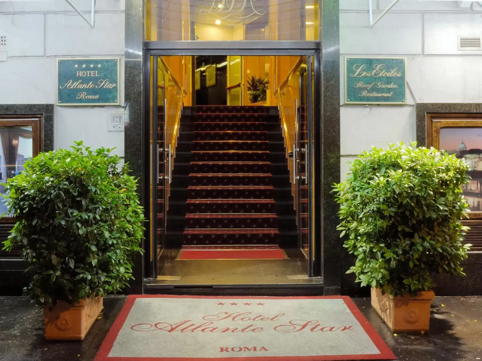 Facade/Entrance in Atlante Star Hotel