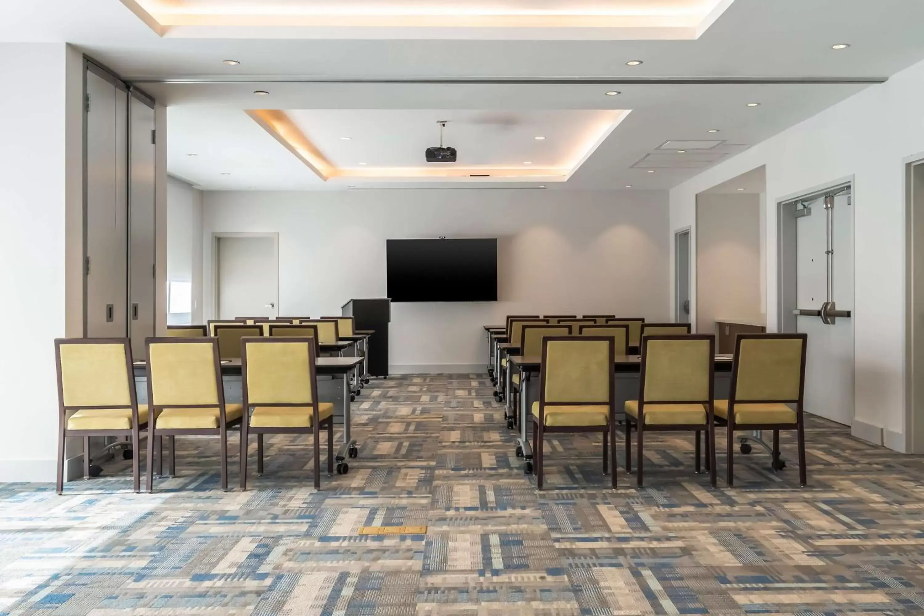 Meeting/conference room in Hyatt Place Gainesville Downtown