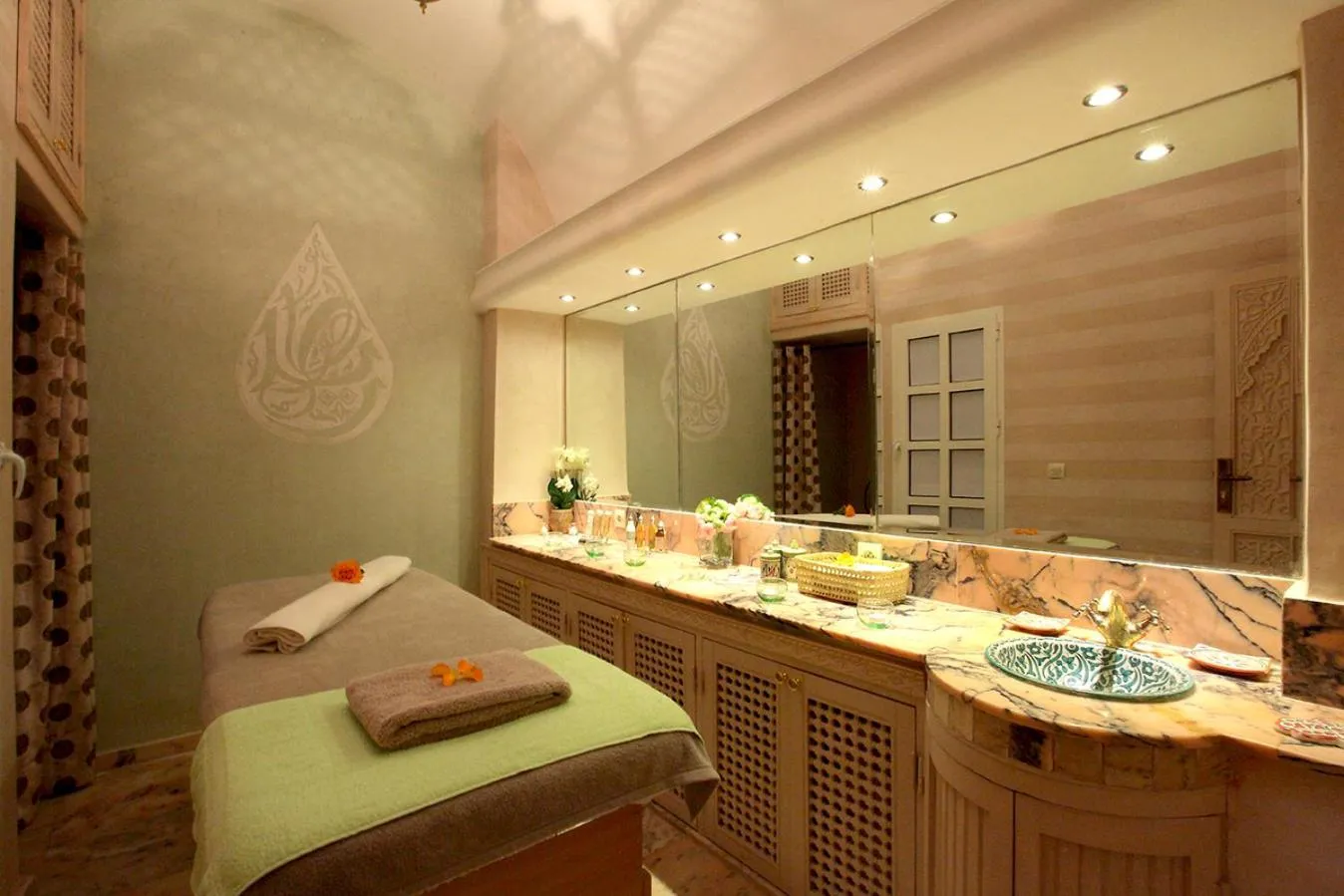 Massage in Riad Monceau