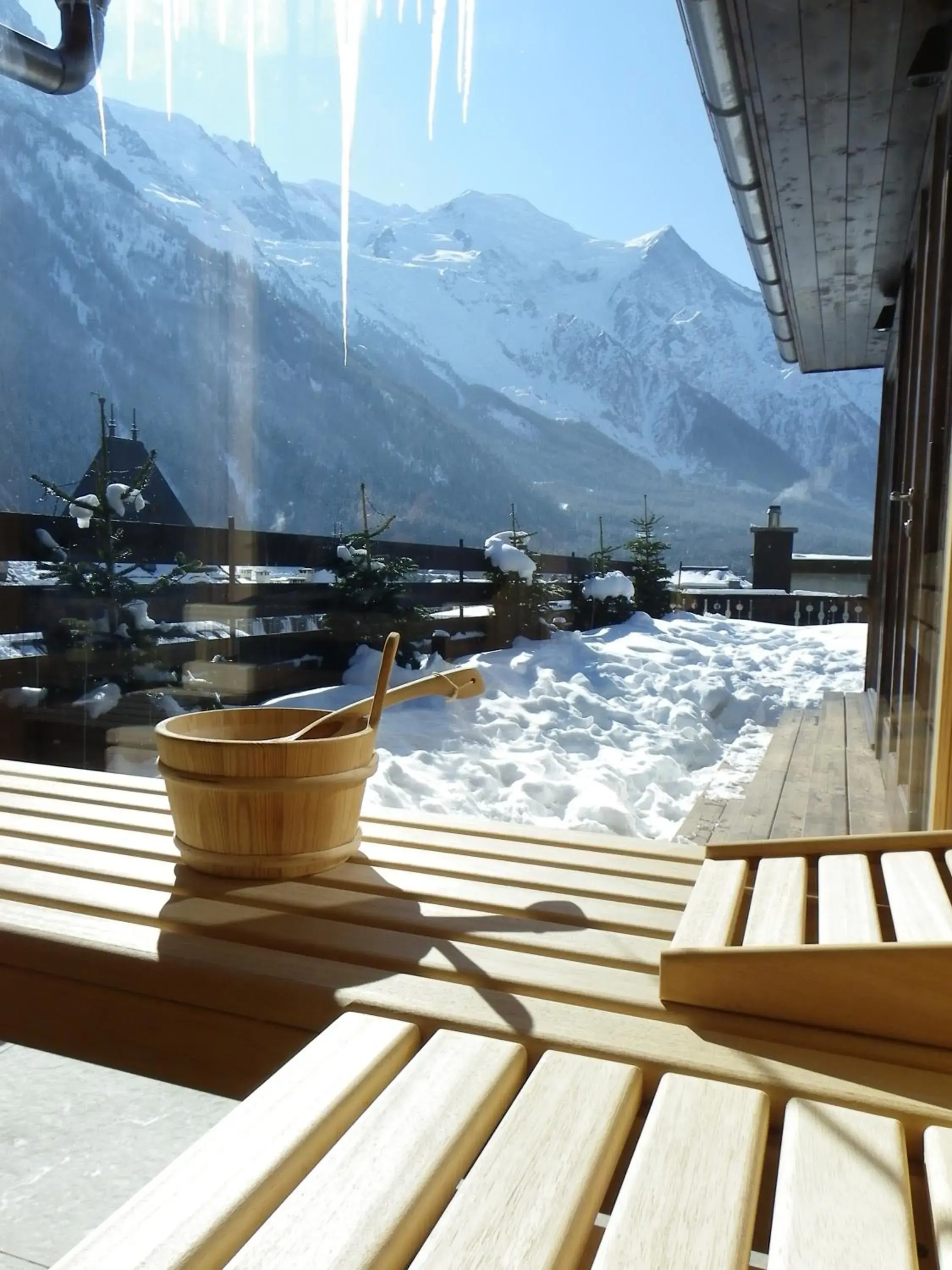 Winter, Mountain View in Park Hotel Suisse & Spa