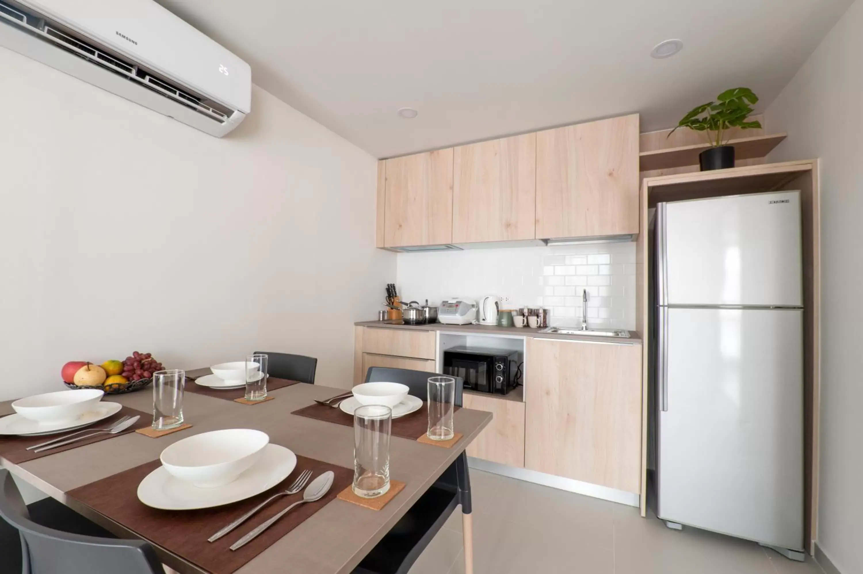 Kitchen or kitchenette in HOMA Si Racha Kitchen or kitchenette in HOMA Si Racha